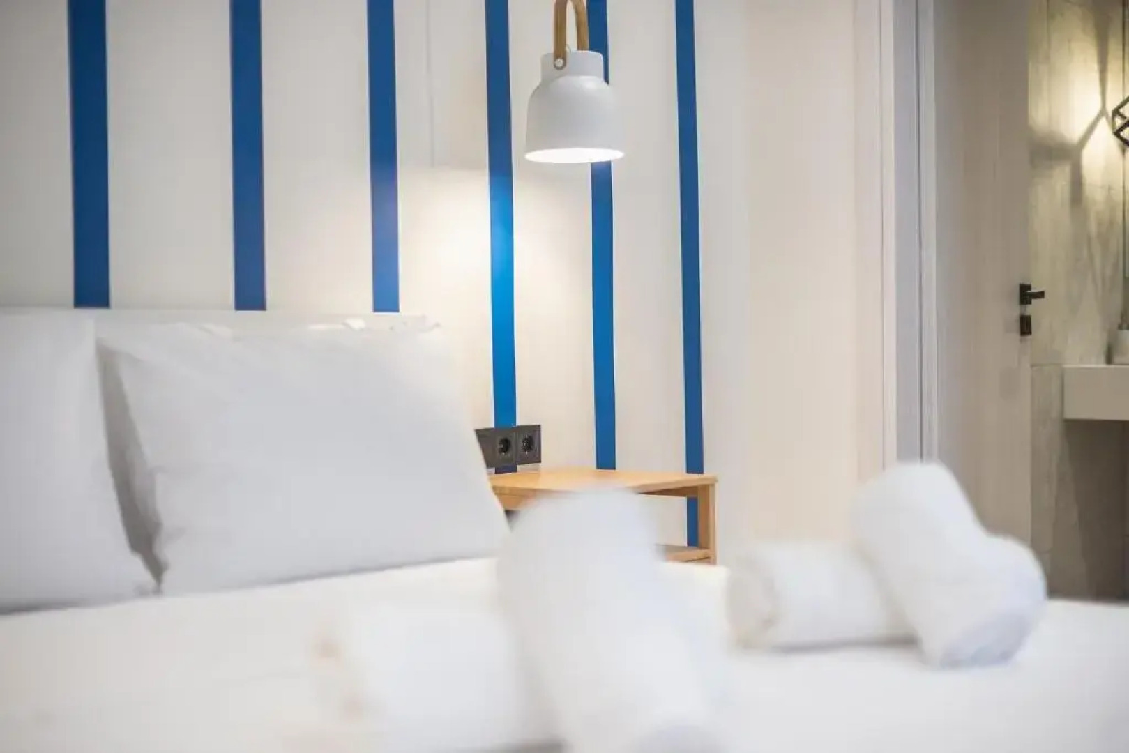 The Asprogeraka - self check-in rooms