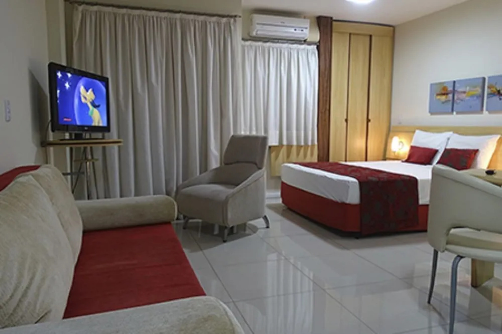 Bourbon Vitoria Hotel (Residence)