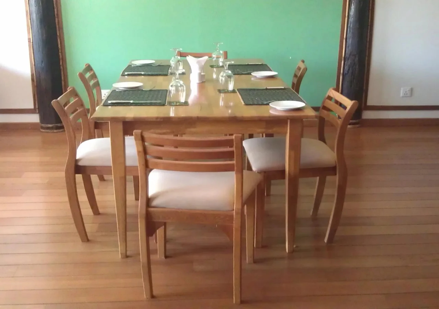 Nga Laik Kan Tha Eco Resort - Nay Pyi Taw