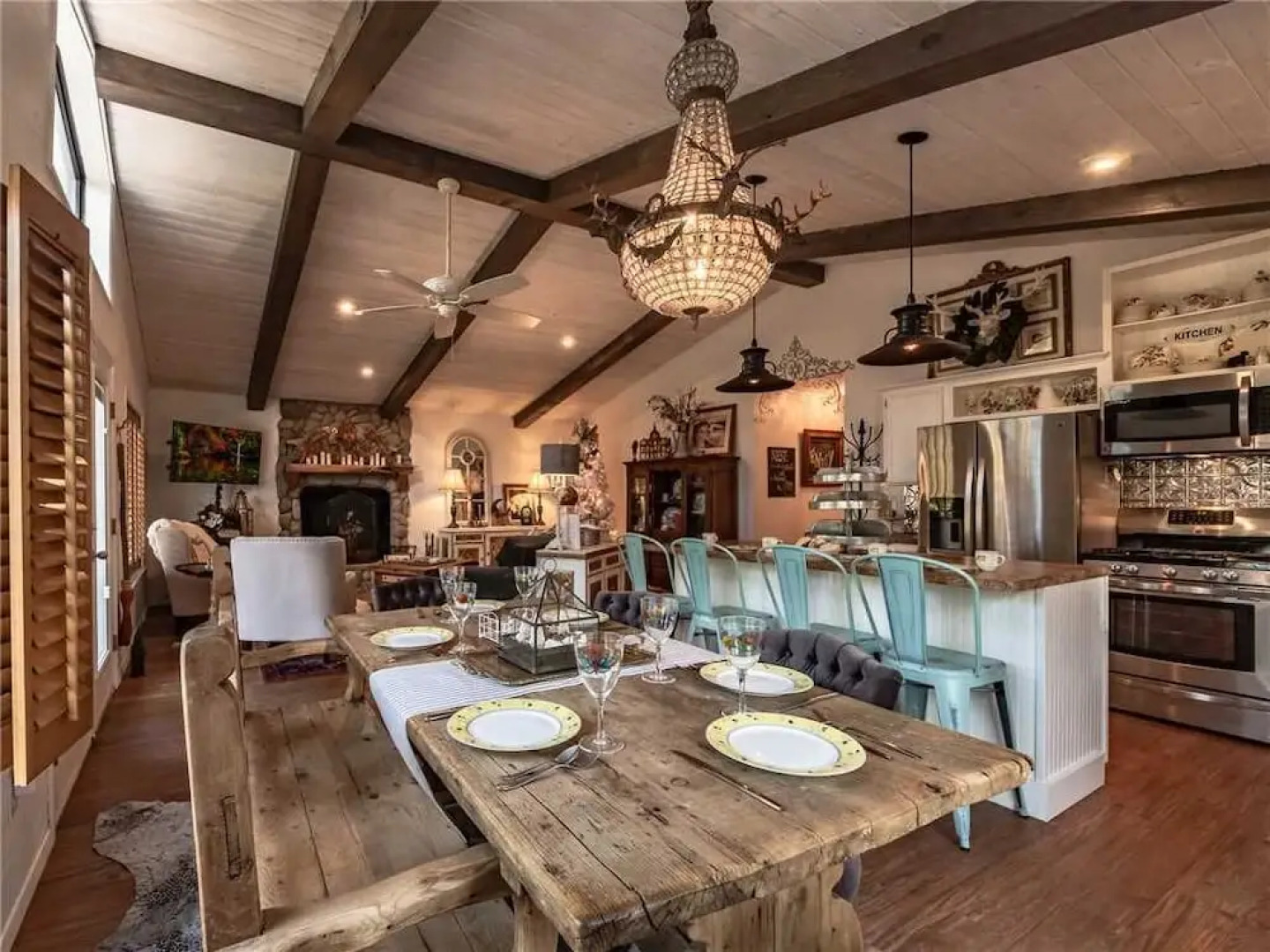 Bella Luna Cottage - Three Bedroom Cabin