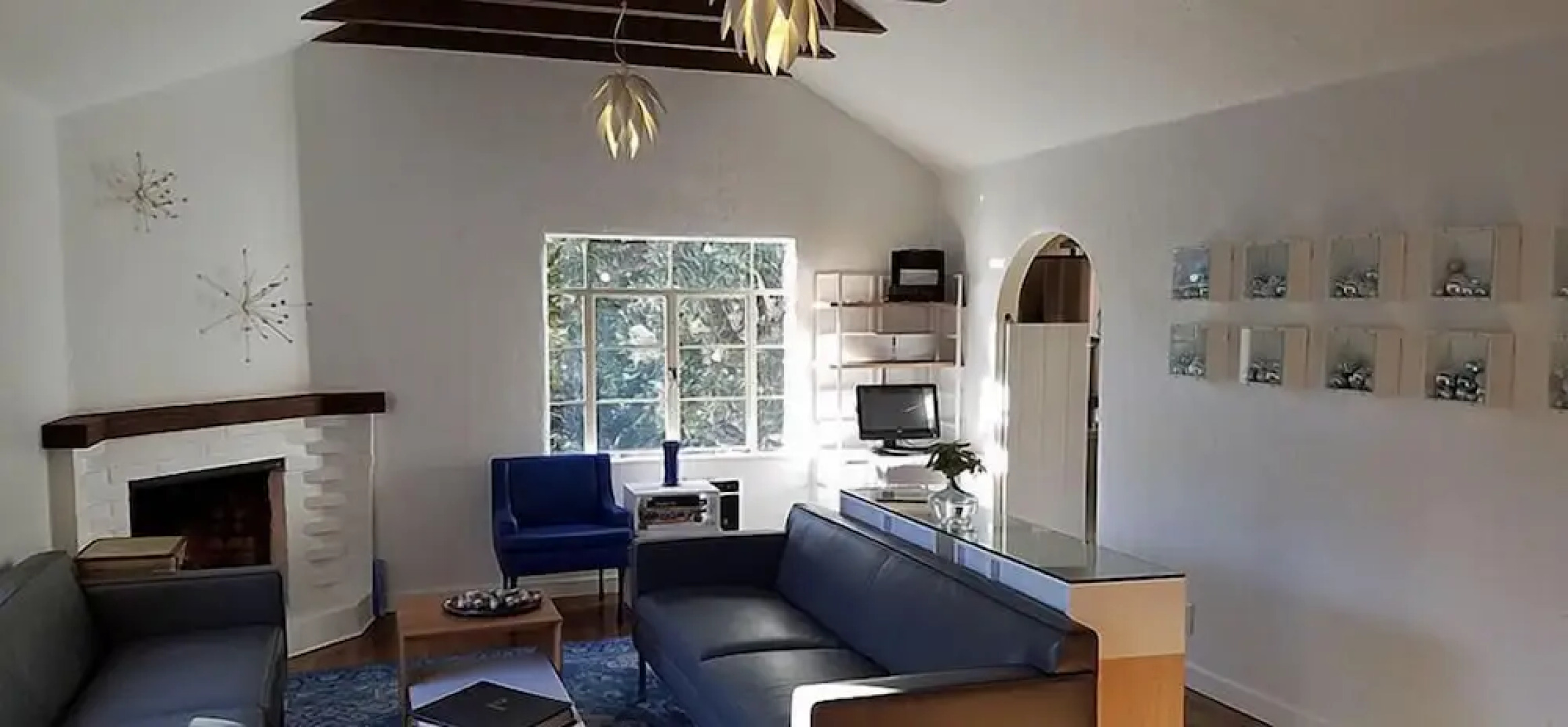 The Vagabond's House