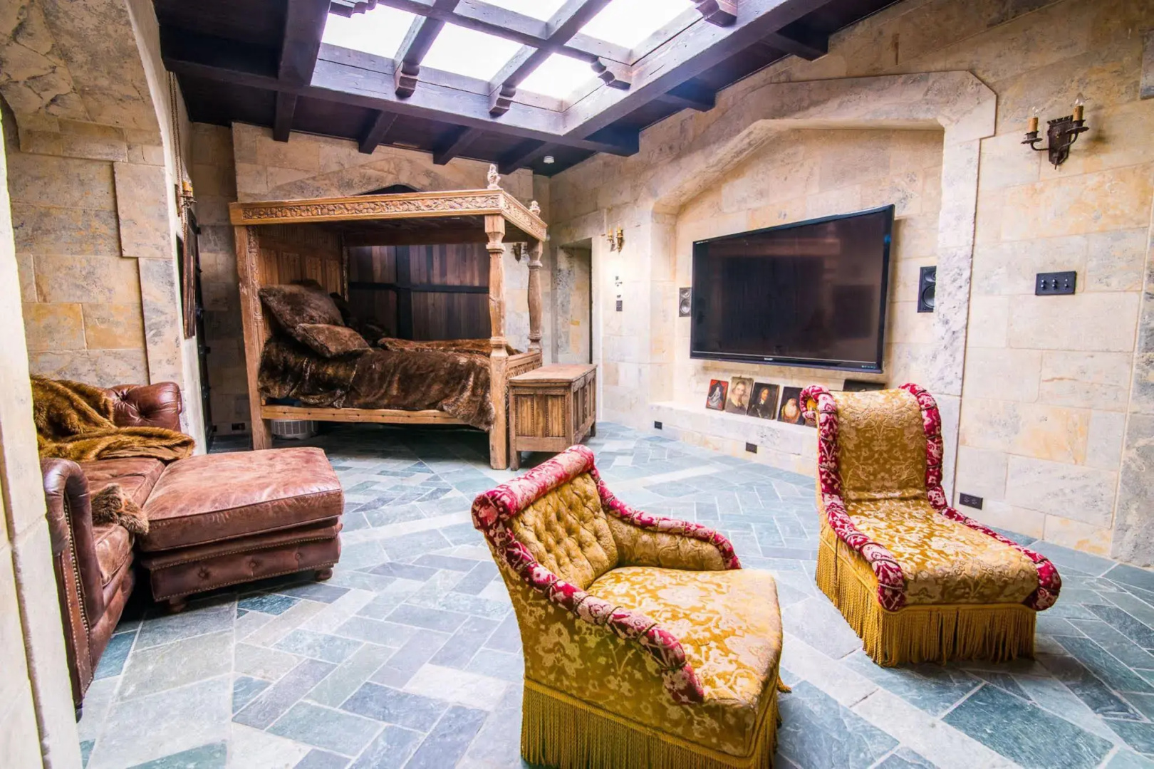 Stone Hall Castle