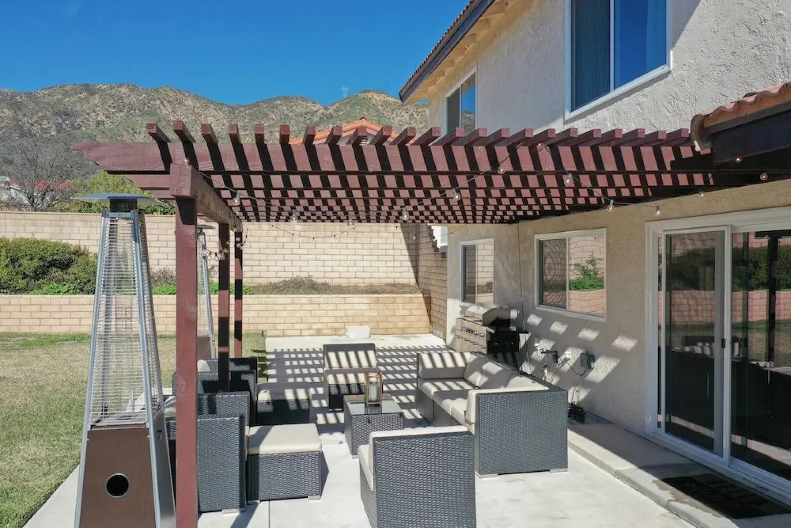 Radiant Estate New Luxury Cali 3 Bd!