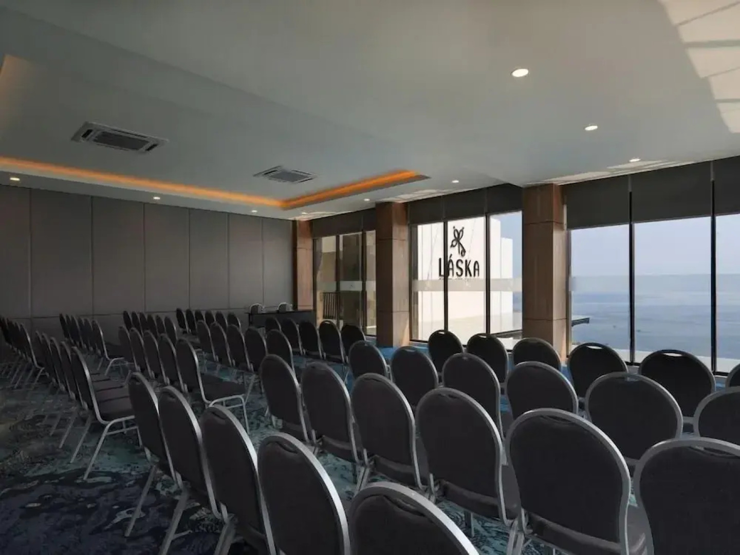 Laska Hotel Resort Ciletuh
