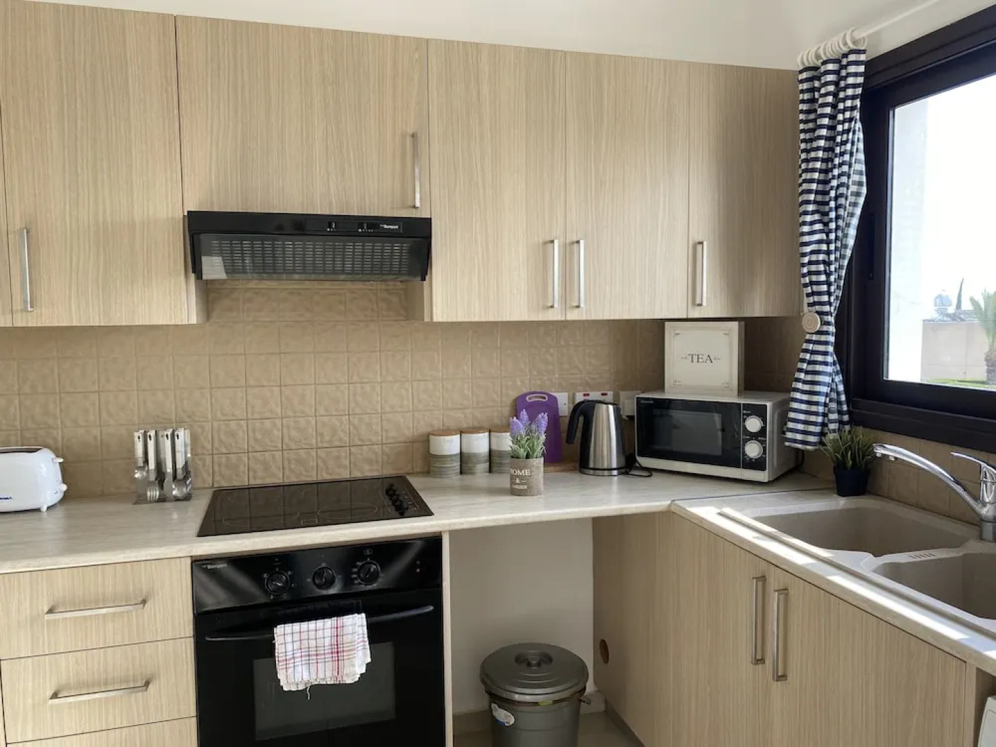 Beautiful and Modern Apartment in Oroklini, Cyprus