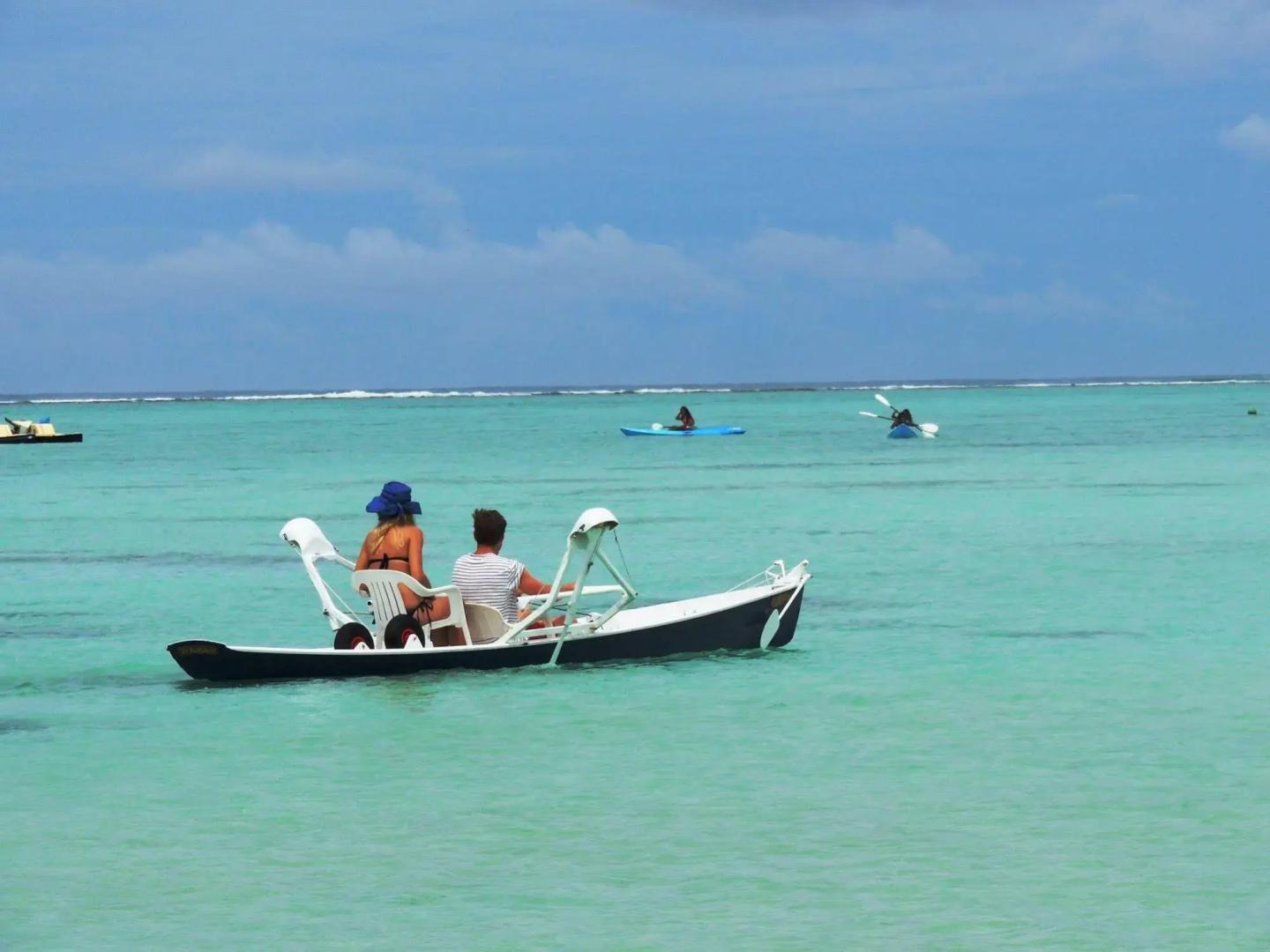 Muri Beach Club