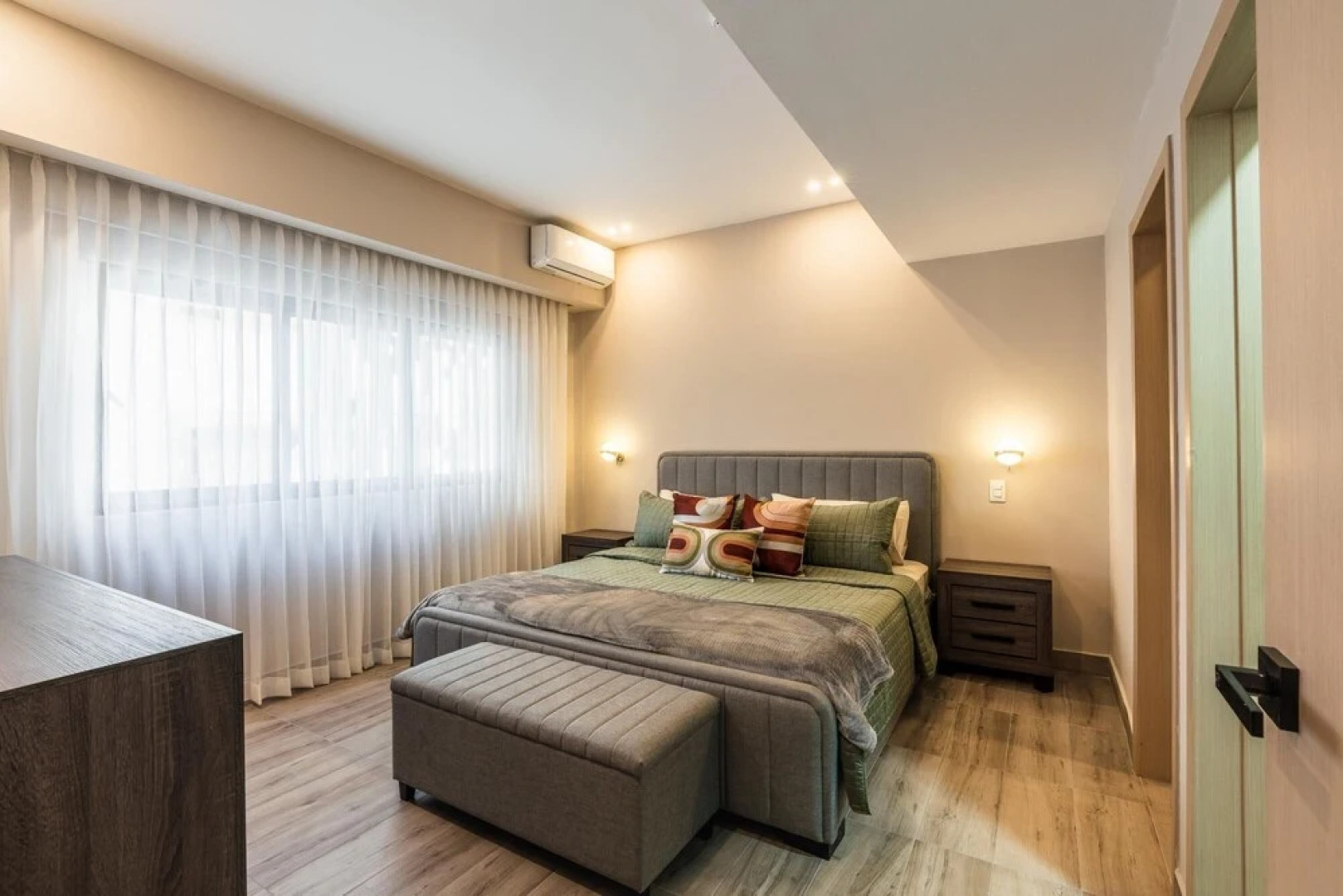 Apartment at Regatta Living II - 204 Fully-equipped