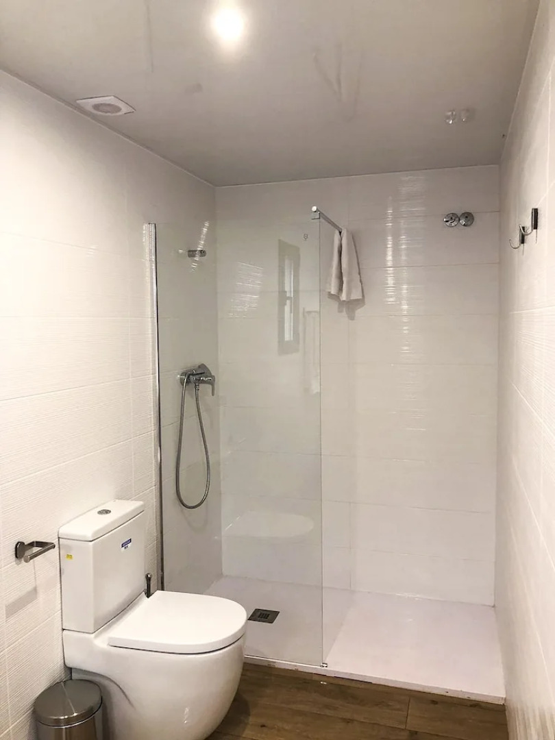 Ginosi Eccentric Apartel