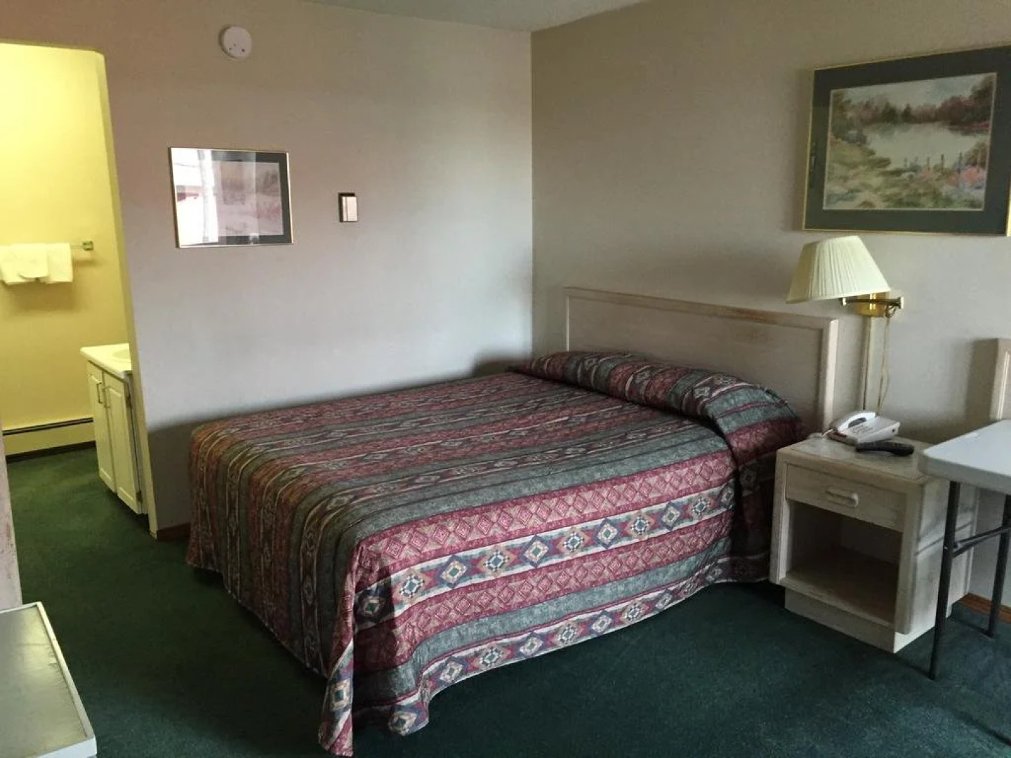 Motel Three