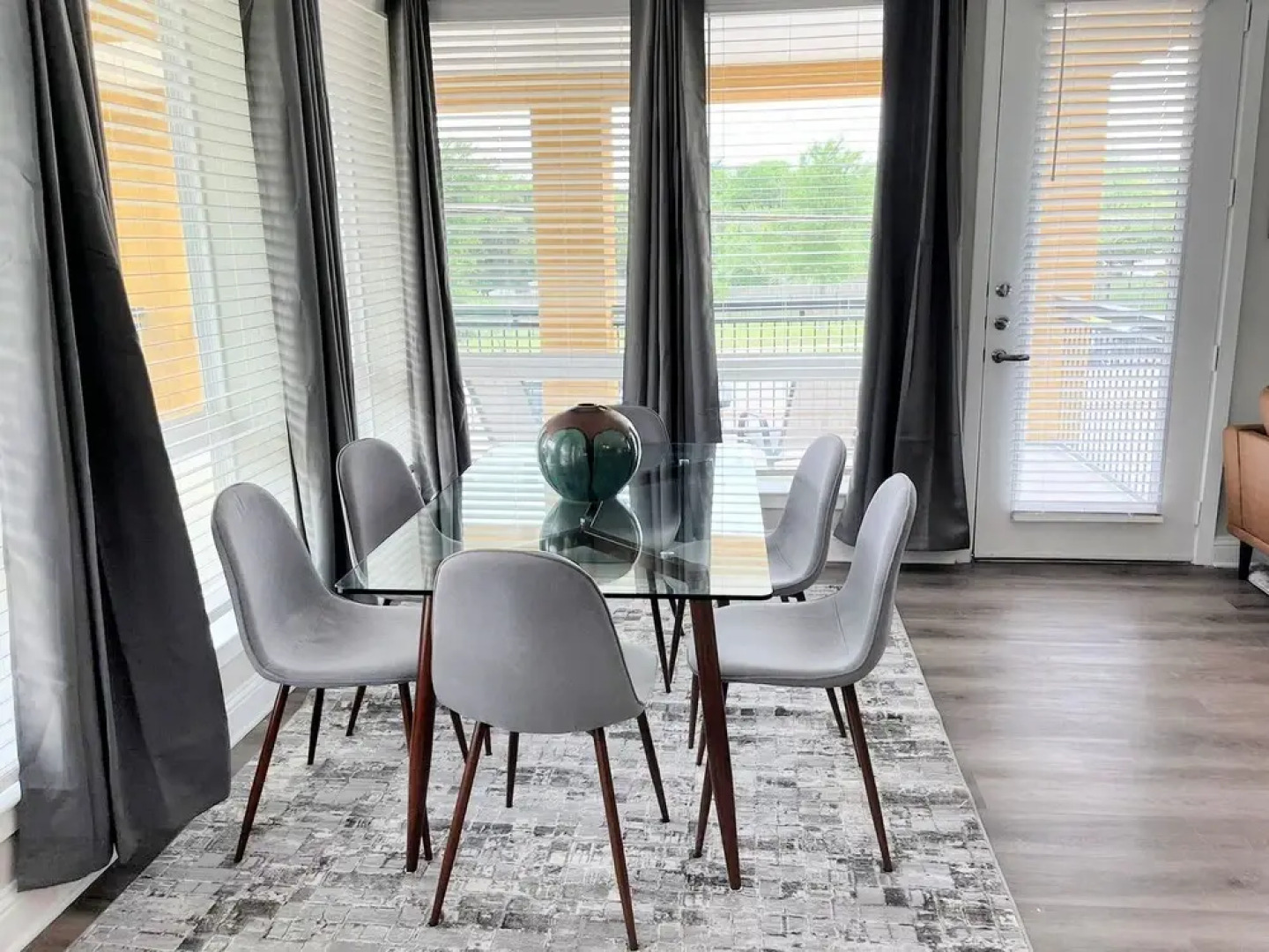 The Elvis Presley Urban Luxury Apts Austin