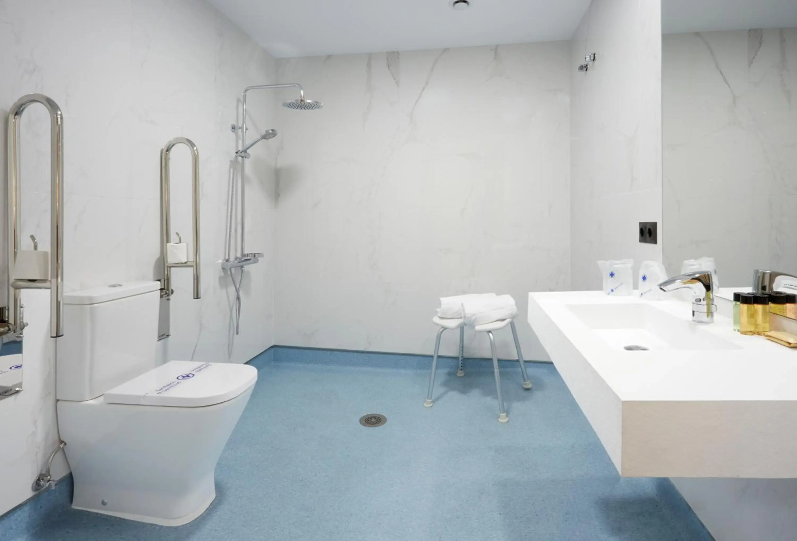 Hotel Arias Aeropuerto