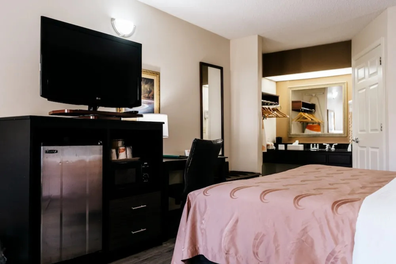 Quality Inn Johnson City