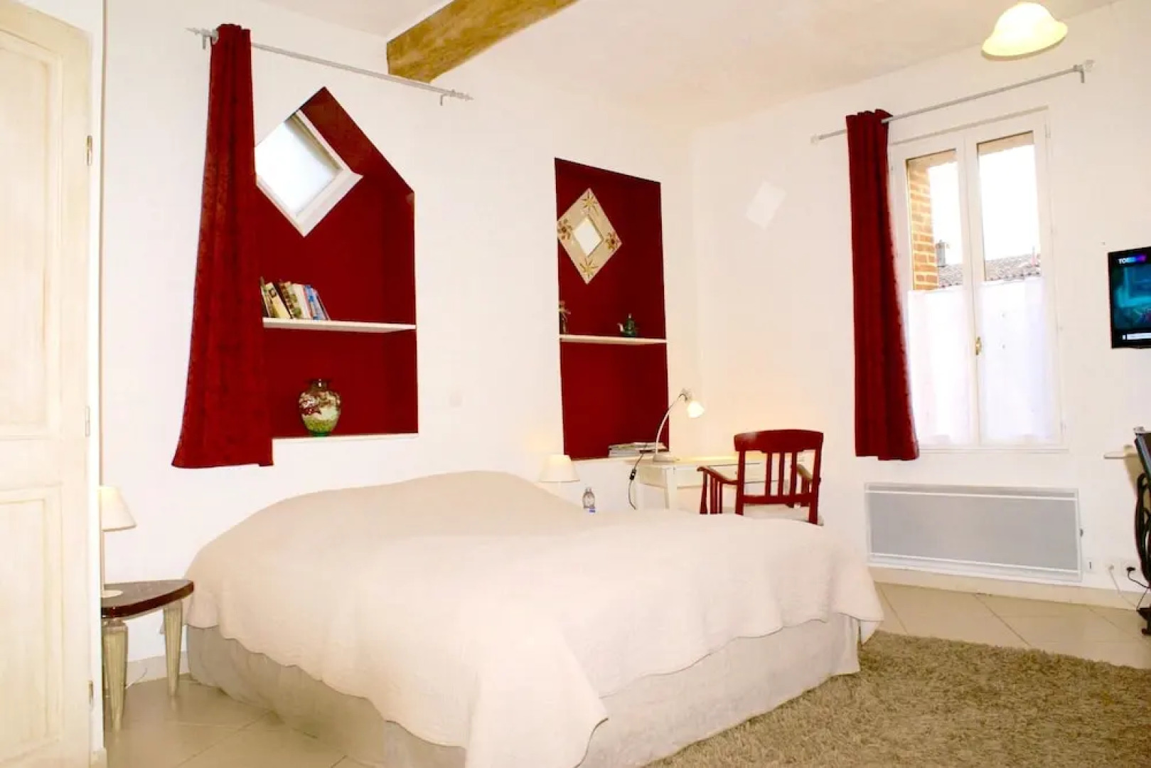 Studio in Villenouvelle, With Enclosed Garden and Wifi