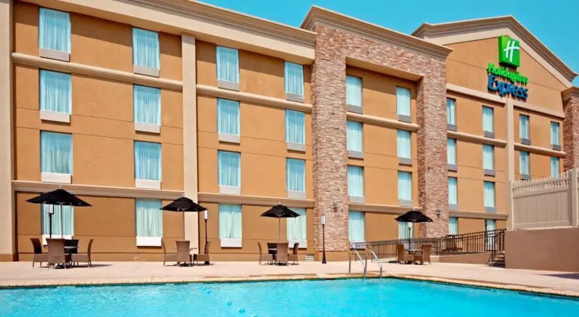 Holiday Inn Express North Bergen-Lincoln Tunnel