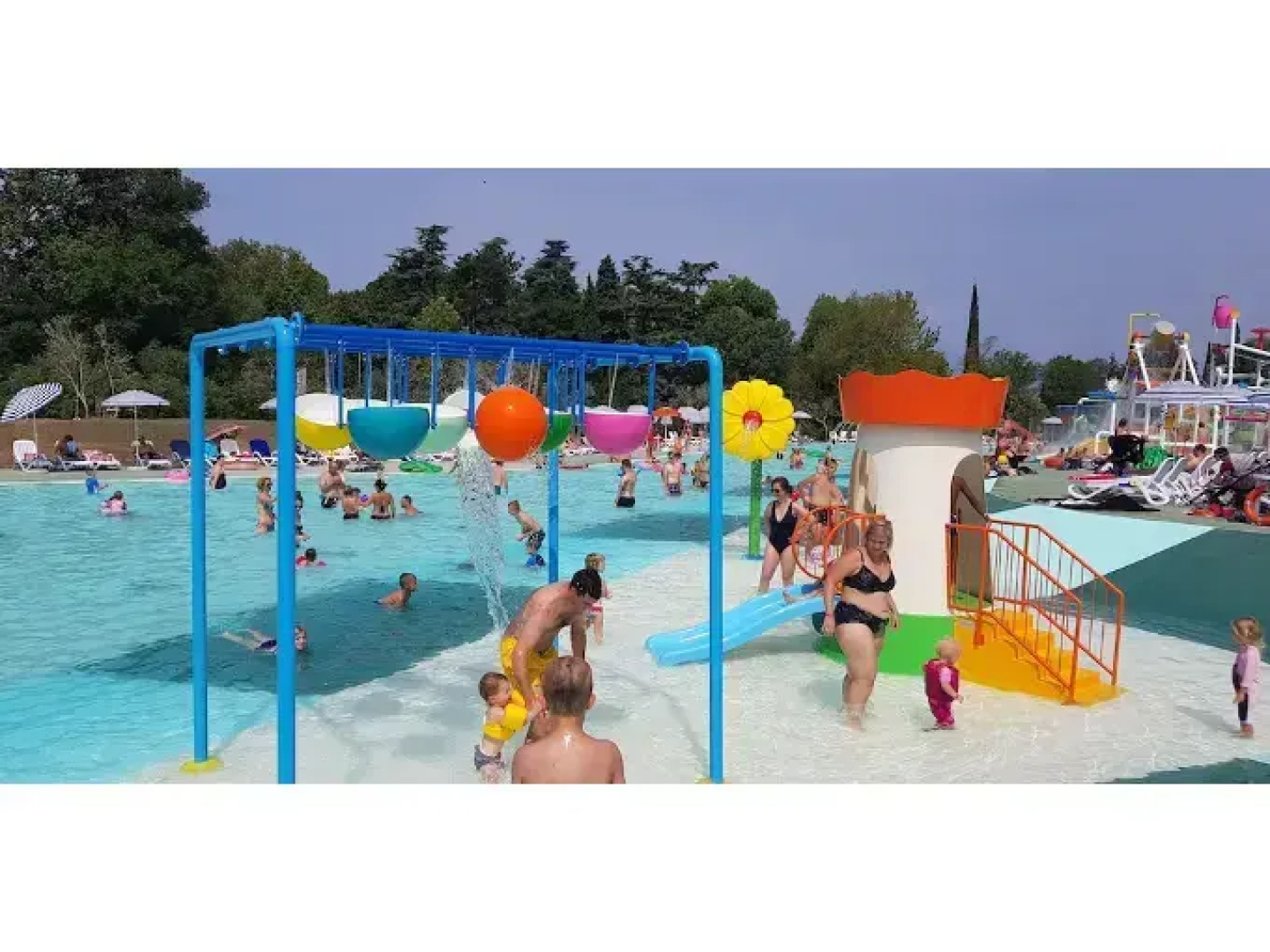 Happy Camp in Camping Cisano San Vito