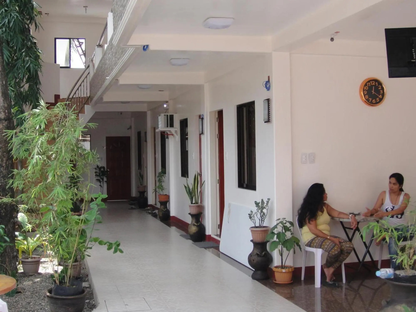 AJ Travellers Inn Annex