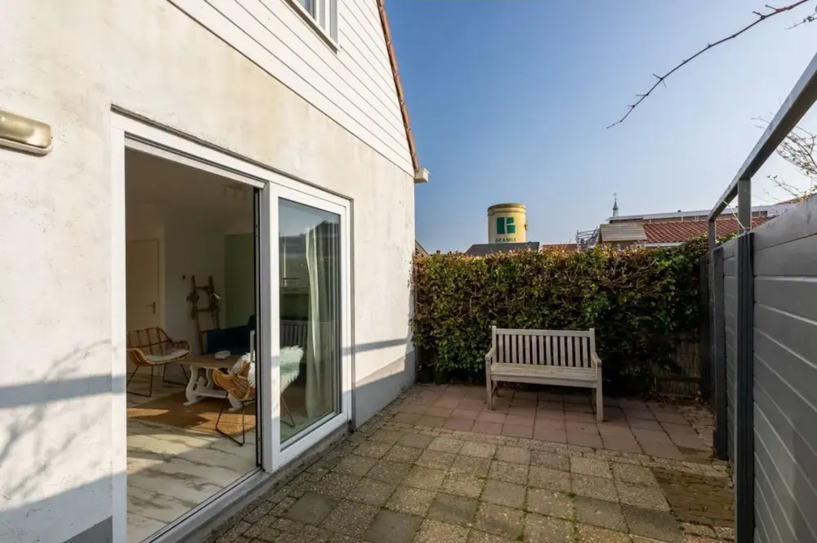 Holiday Home With sun Terrace Facing South-pet-friendly