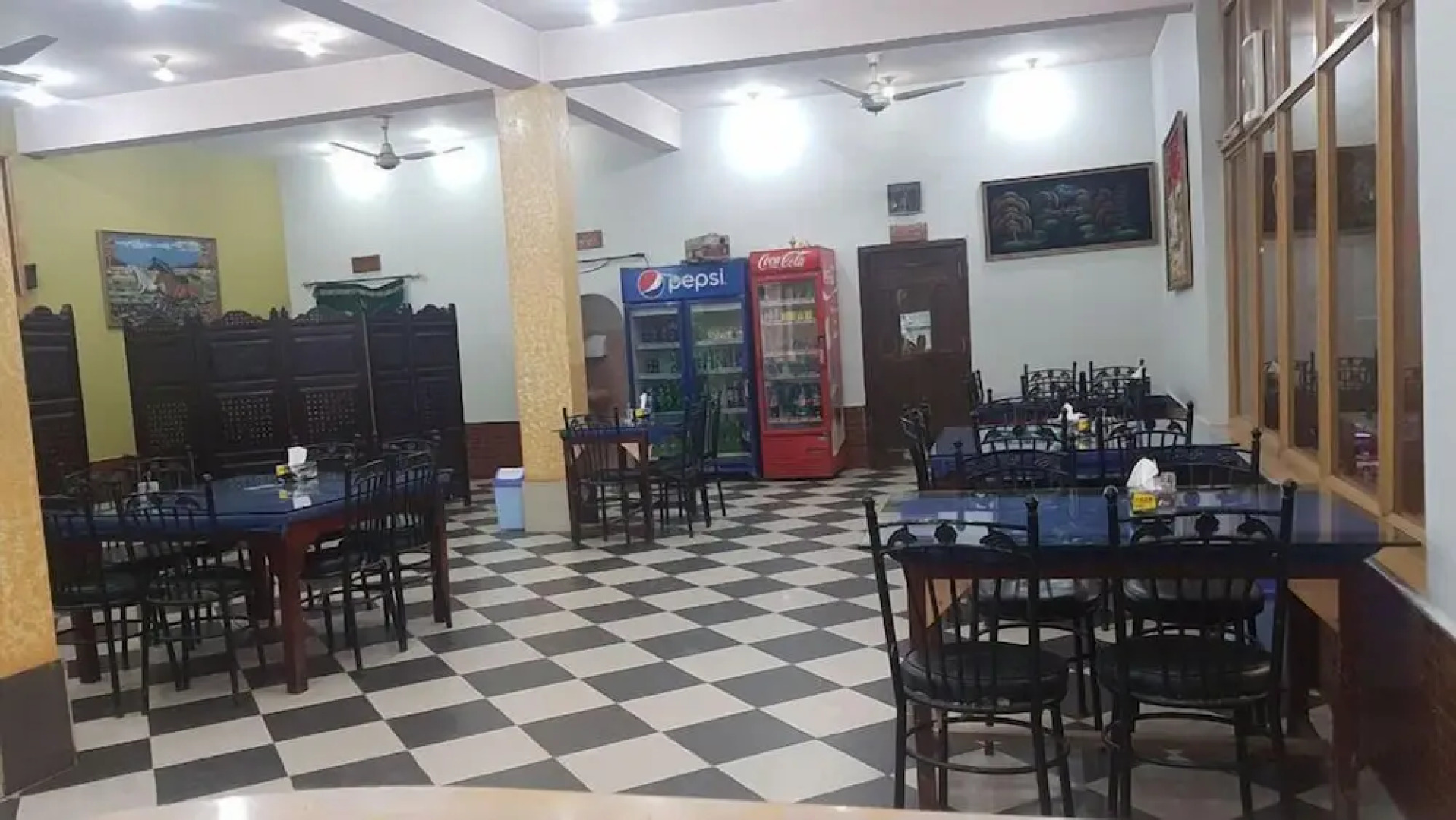 Paradise Hotel And Restaurant