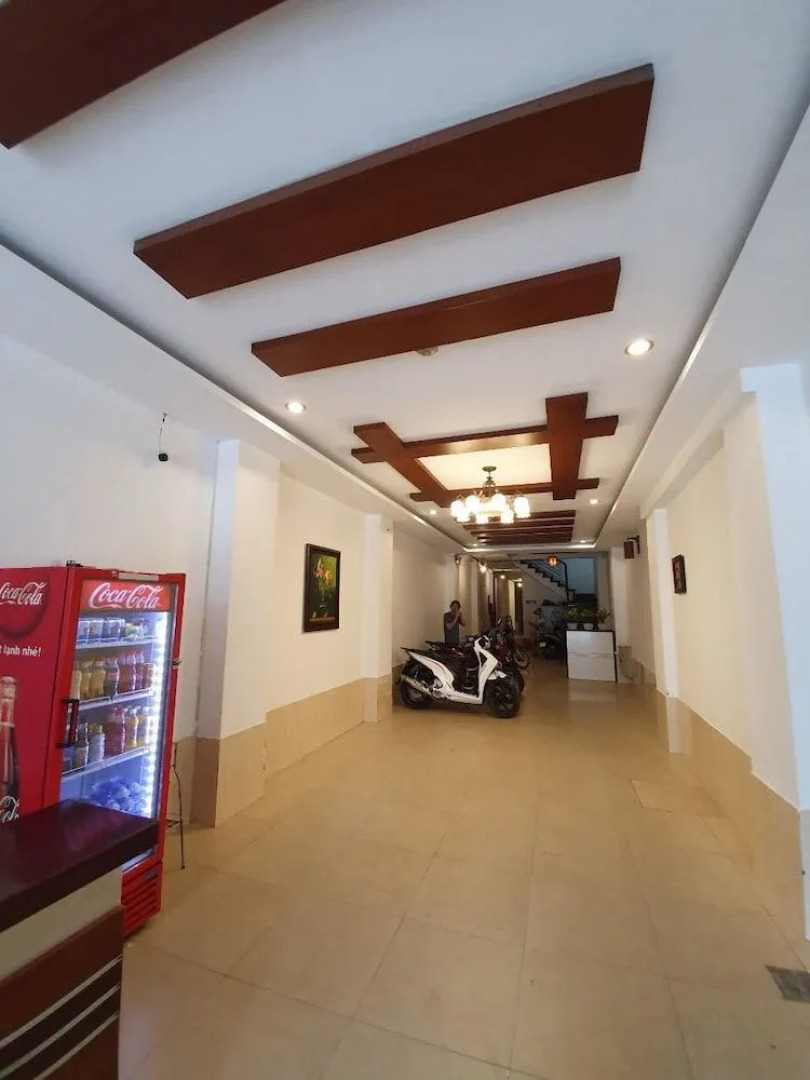 Tan Truong Son Hotel