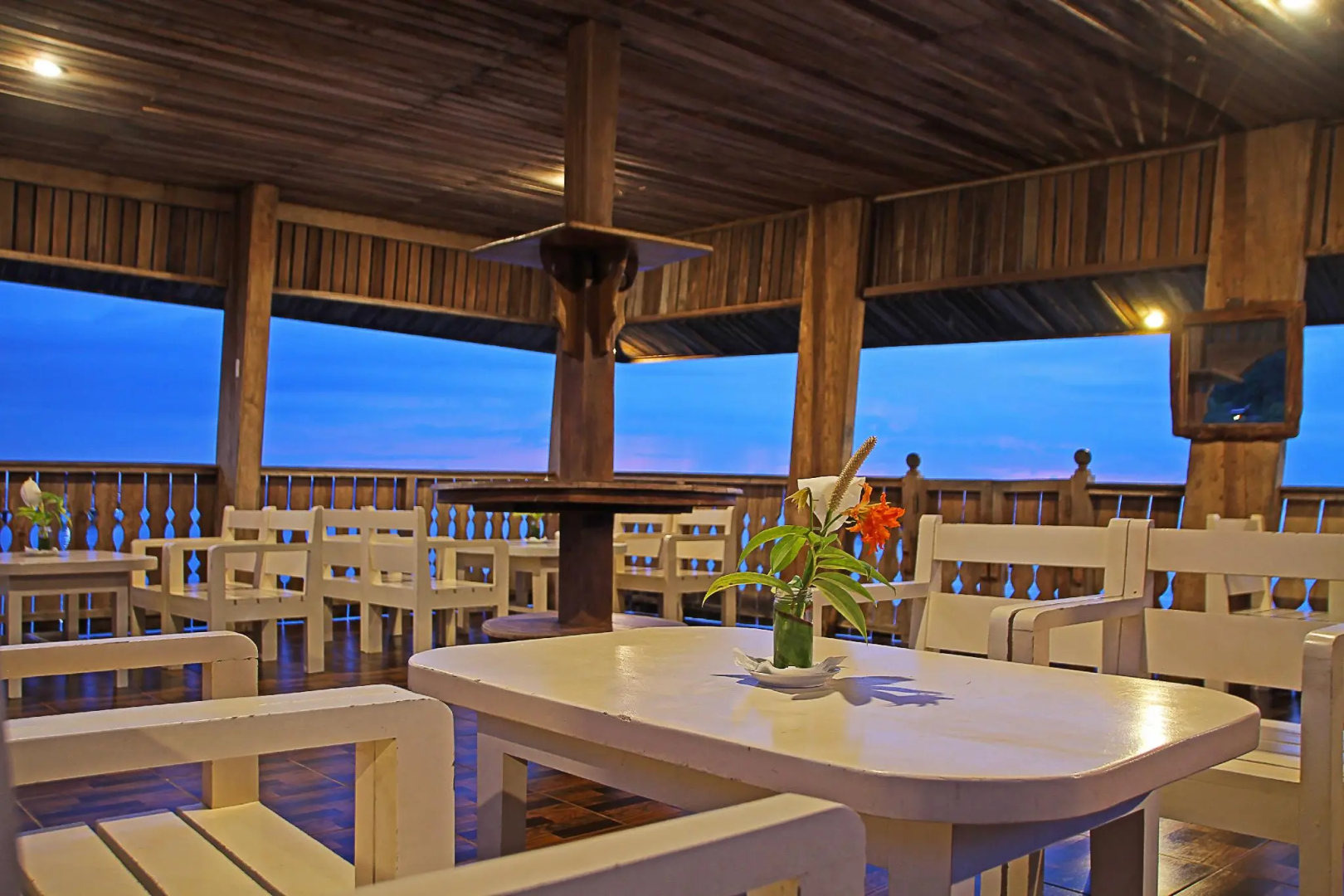Hof Gorei Beach Resort
