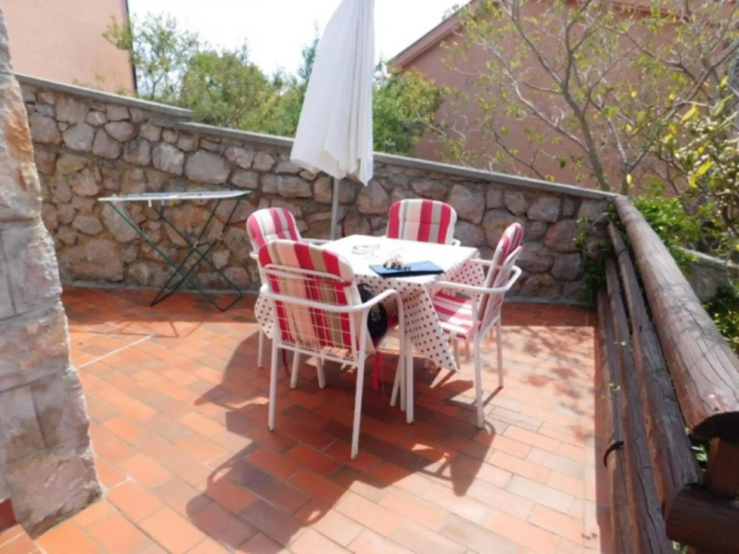 Ivan - 100m from sea - A1(2+2)