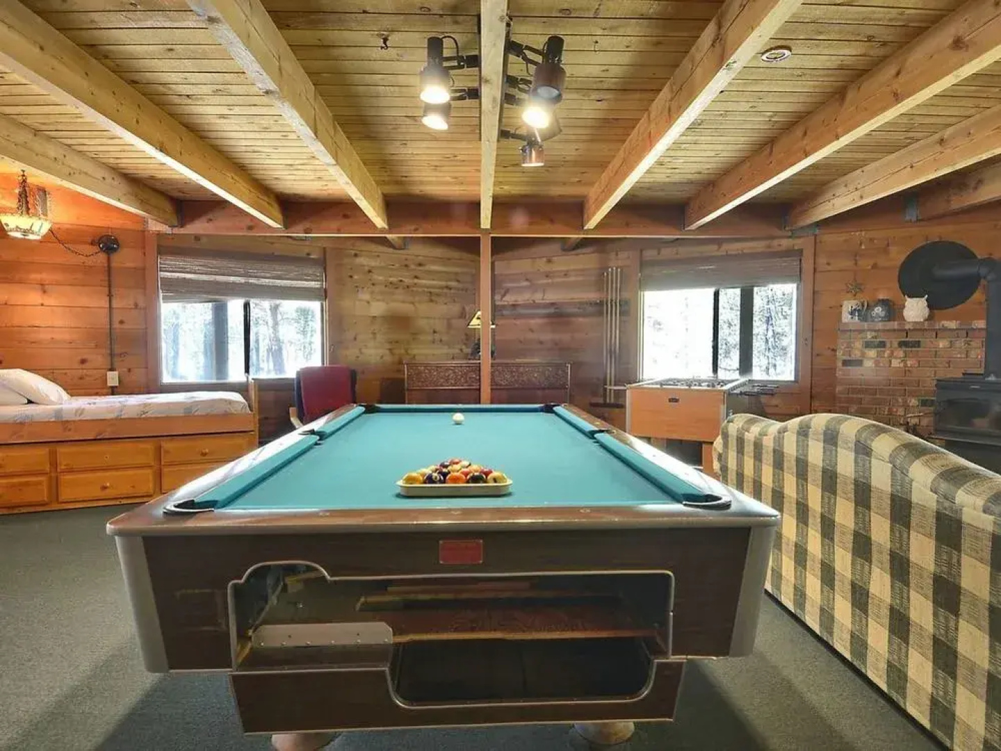 Flat Top 4 2 Br home by RedAwning