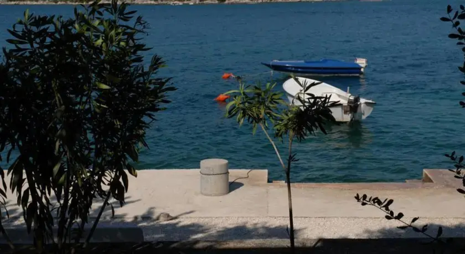 Apartments Adrialuka