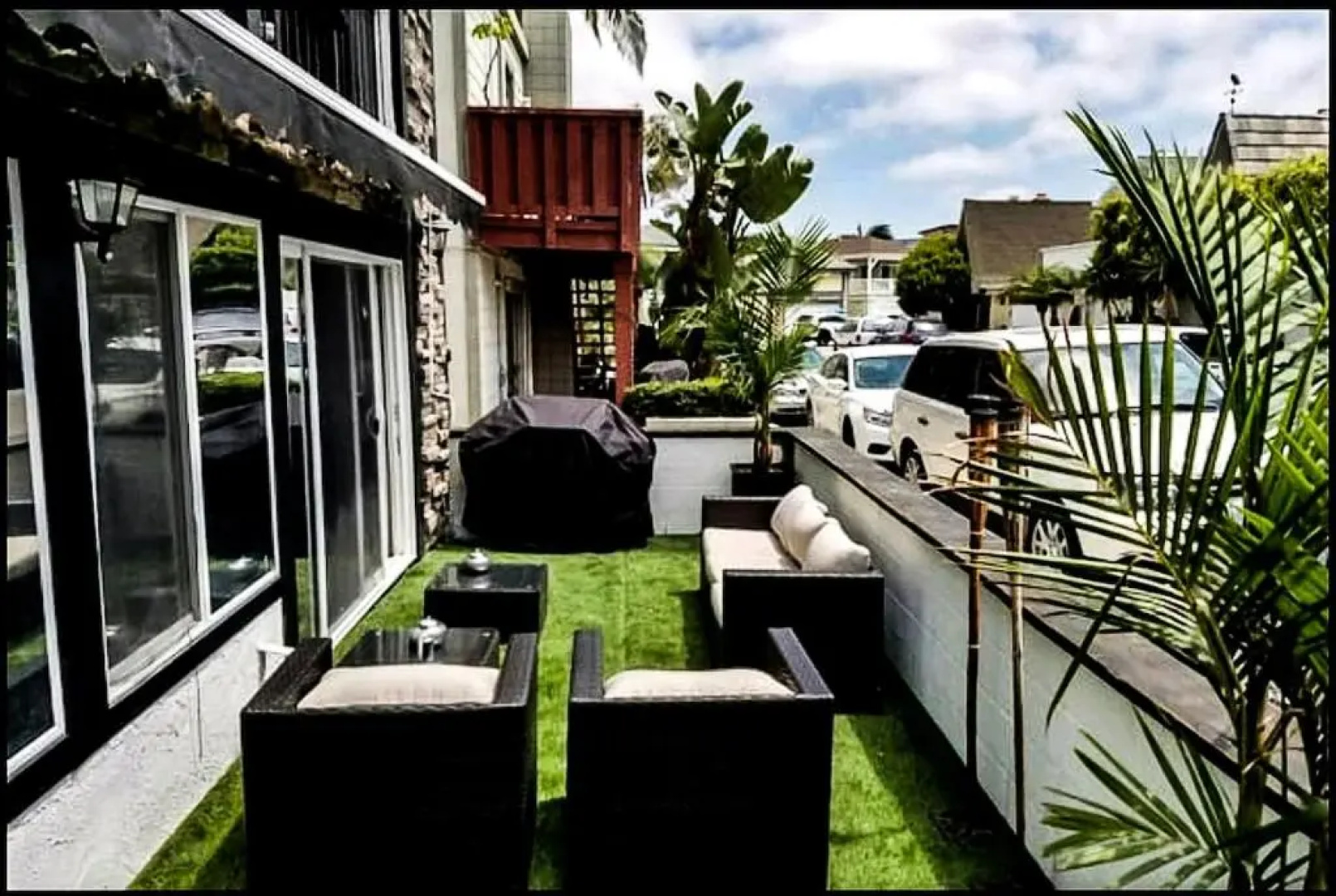 Newport Beach House (2 blocks from the Sand)