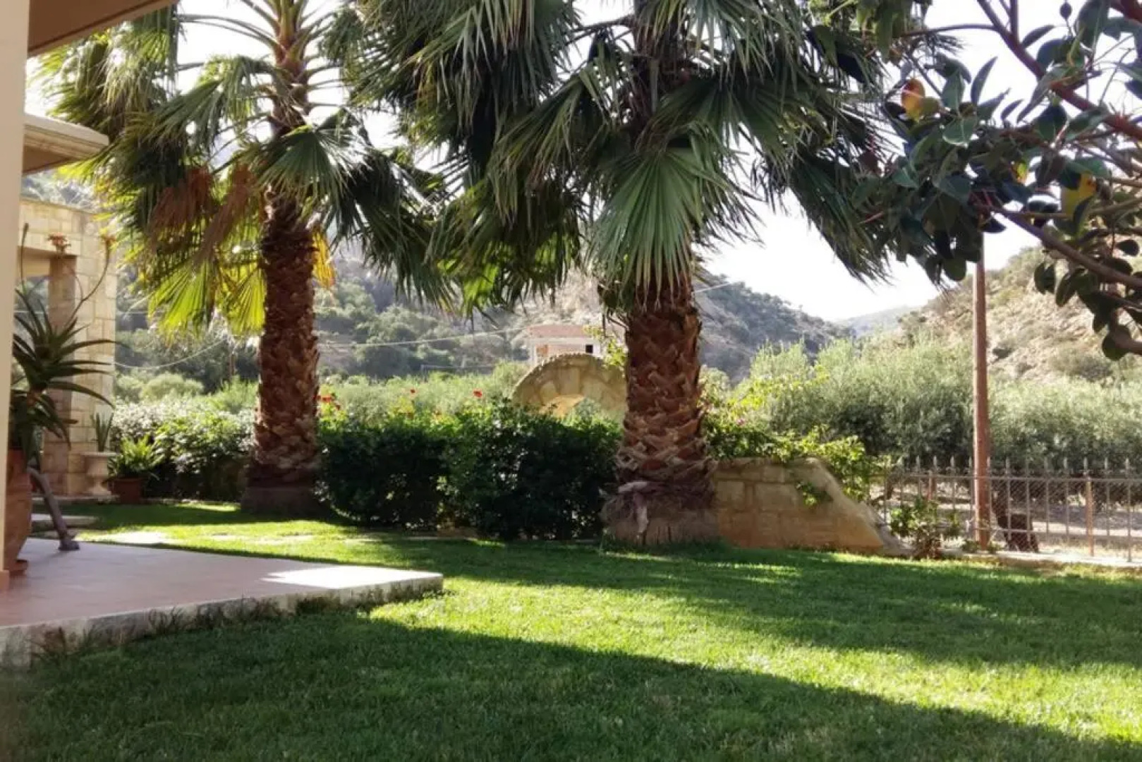 Heraklion Comfy House with Mountain View