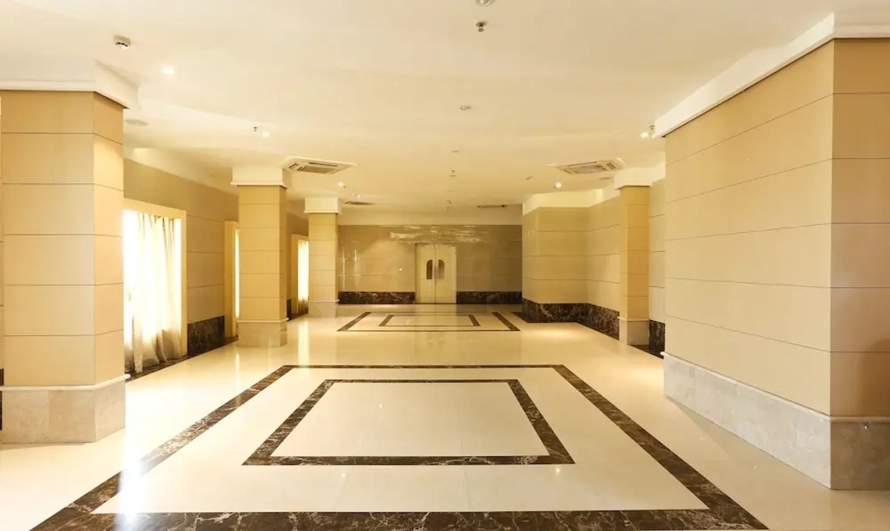 United 21 Hotel - Hyderabad