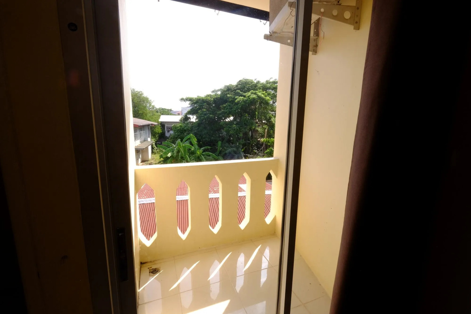 Baan Rim Khong Hotel