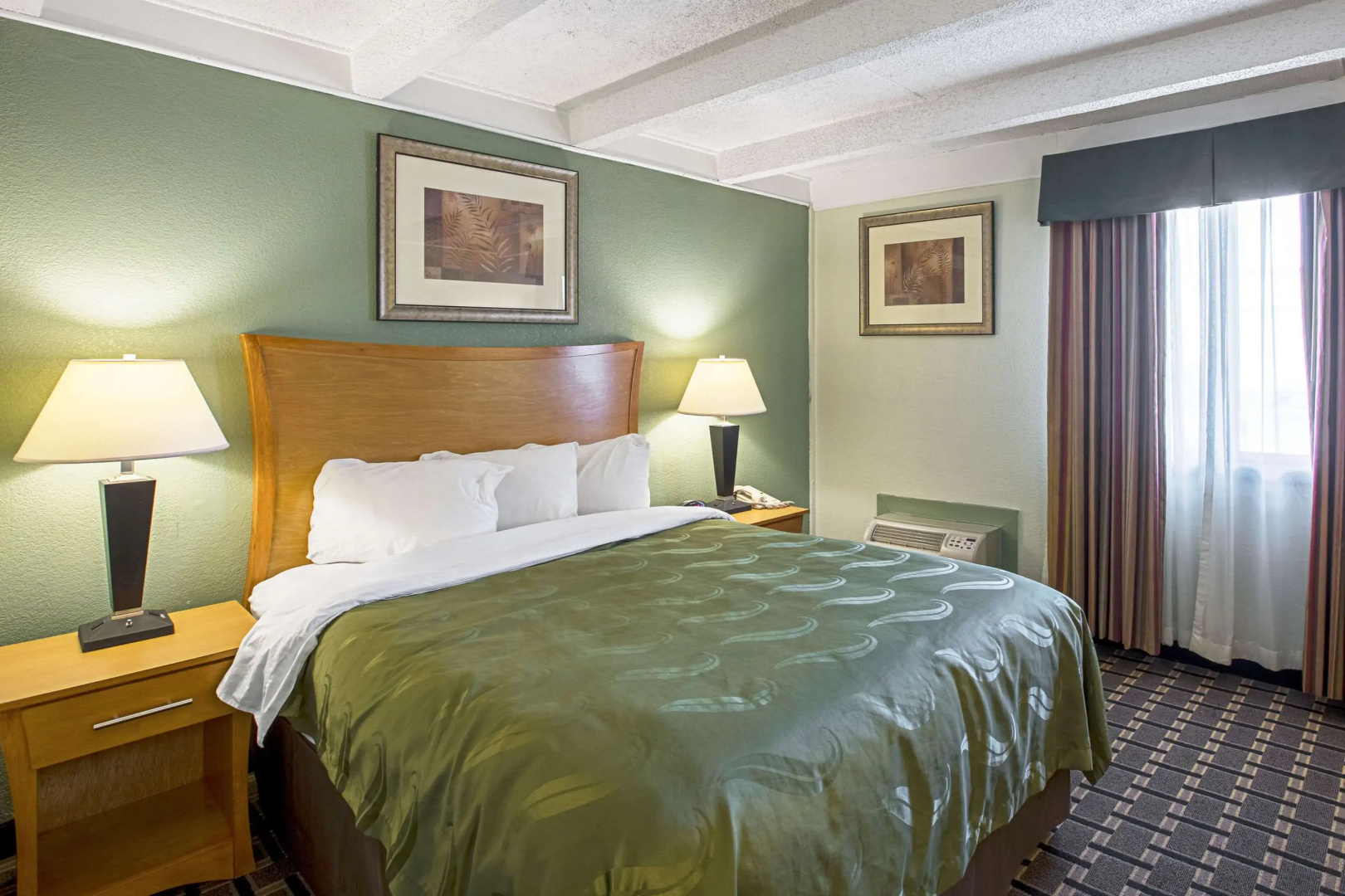 Quality Inn & Suites Council Bluffs - Omaha East