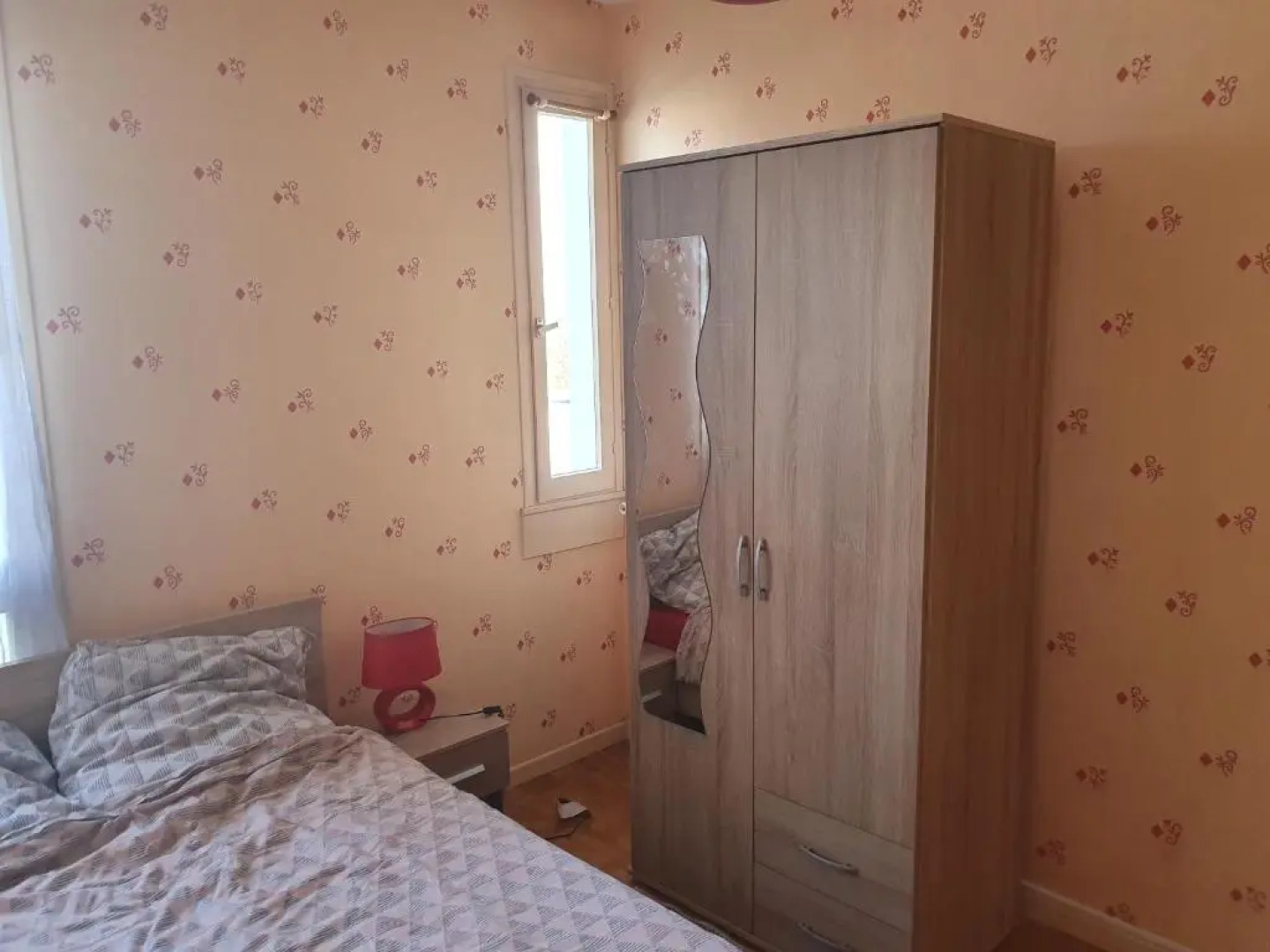 Dans grand appart de 113m2 proche Paris