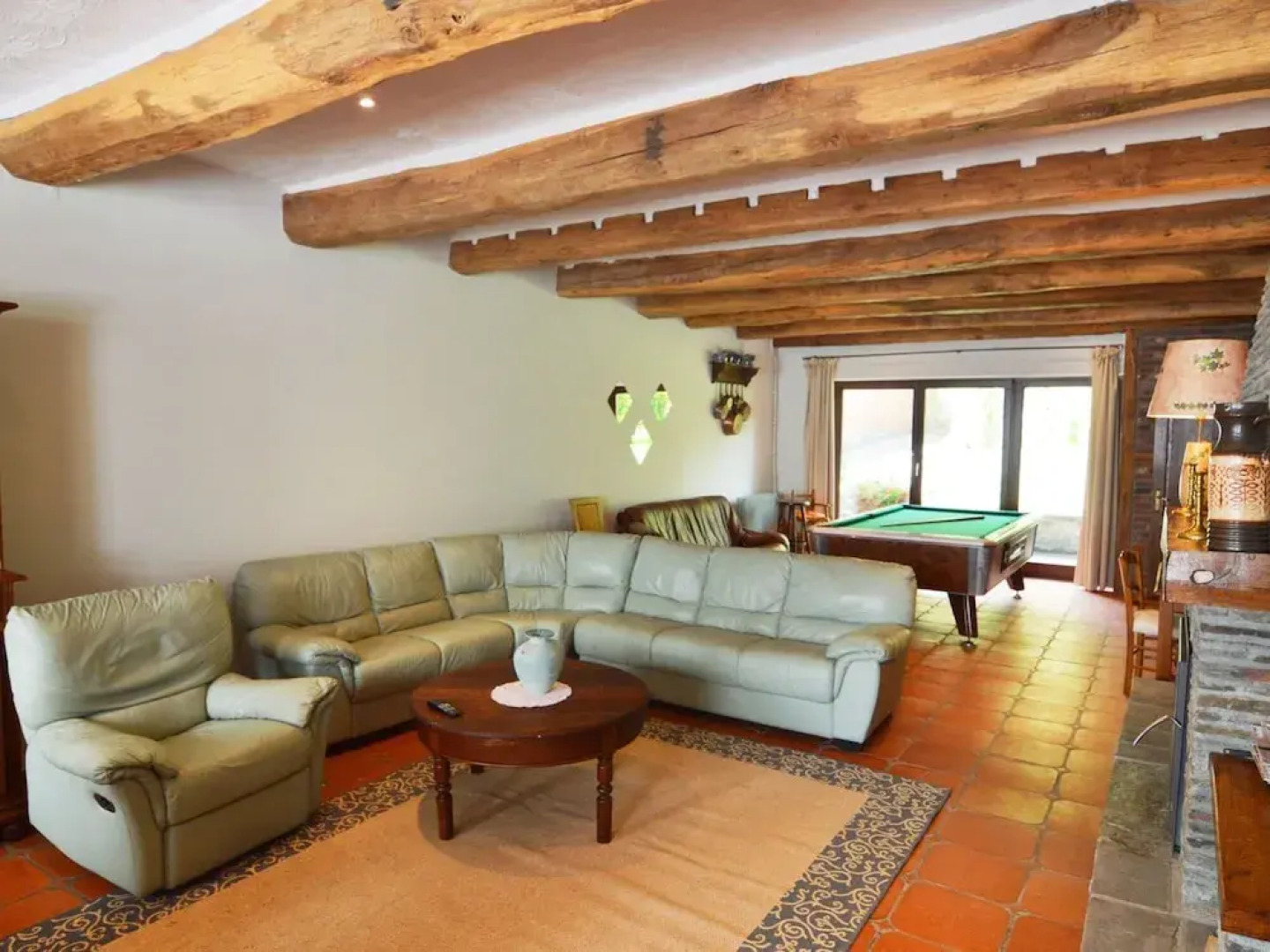 Spacious Ardennes Getaway