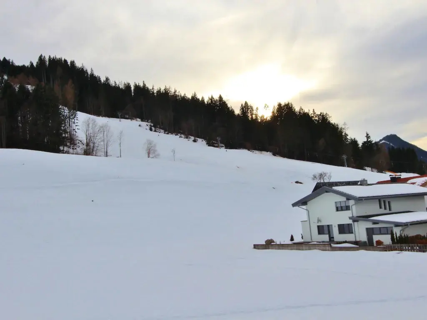 Spacious Villa With Garden in Hinterthiersee