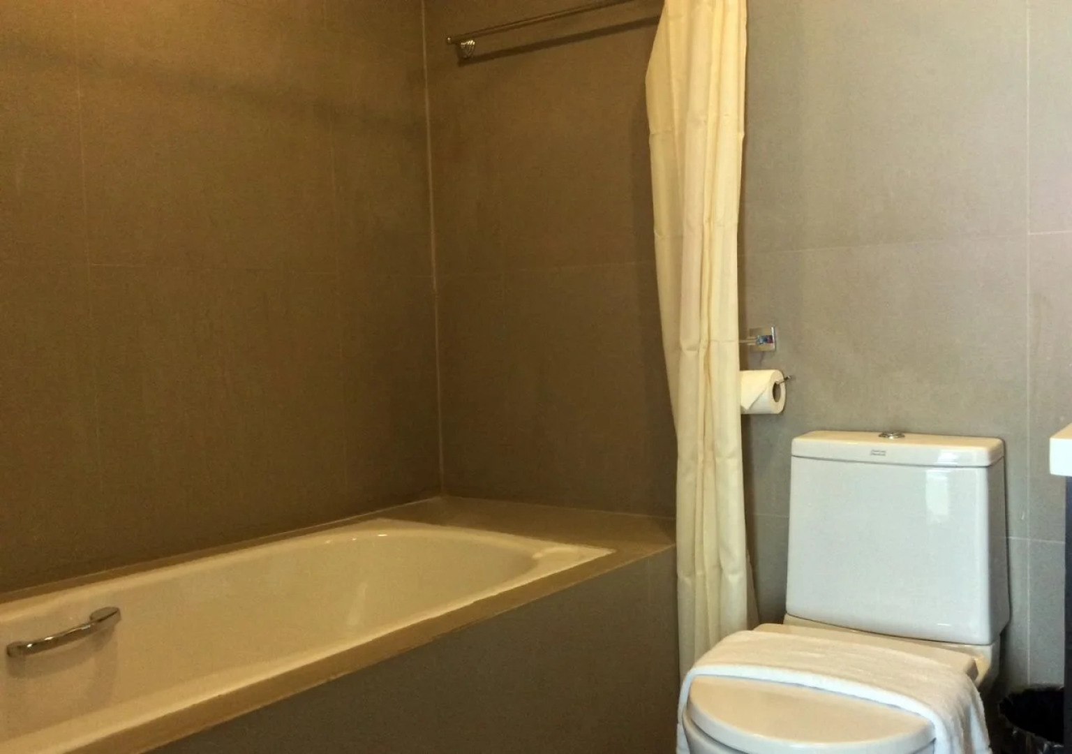 Solea Seaview Resort