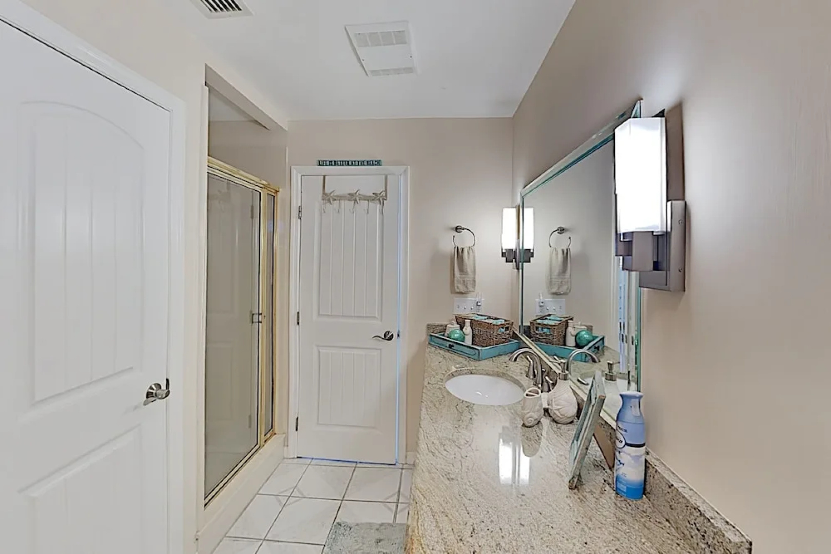 Beautiful River W/ Private Pool, Dock & Beach 3 Bedroom Home