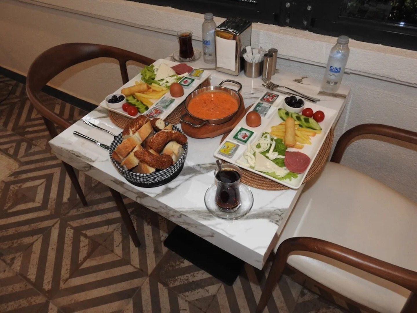 the rooms boutique hotel