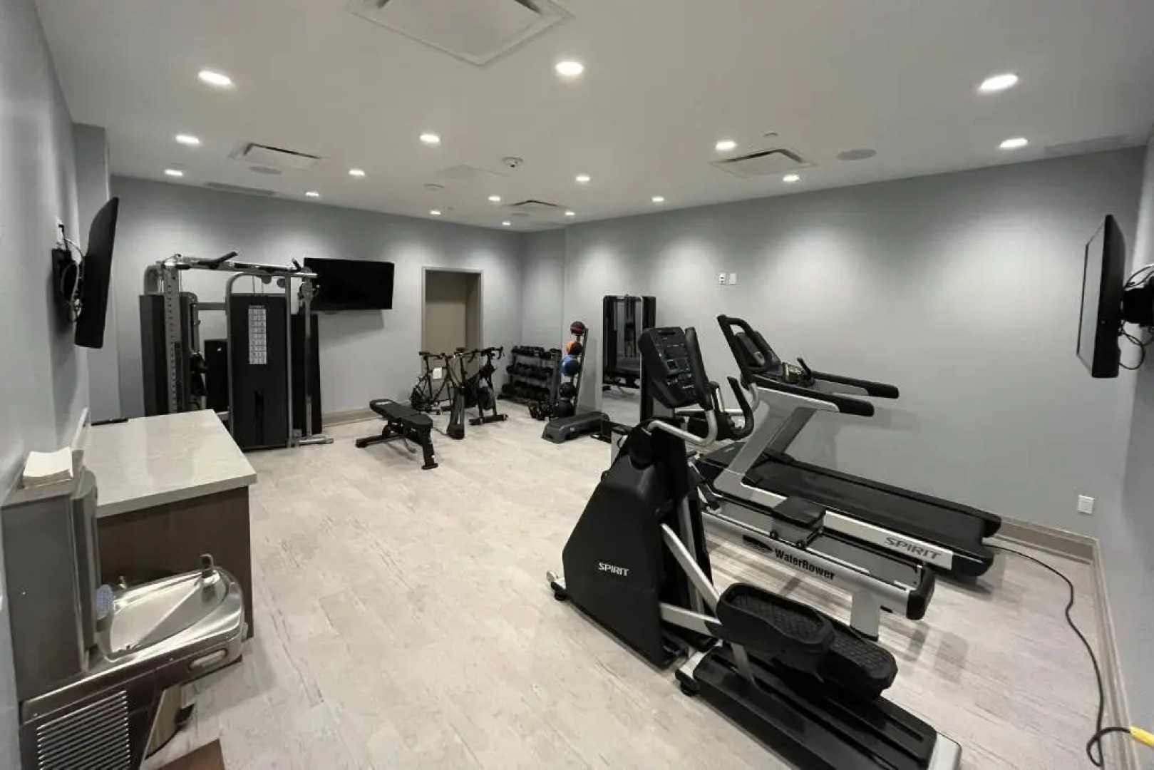 124 on Queen Hotel & Spa