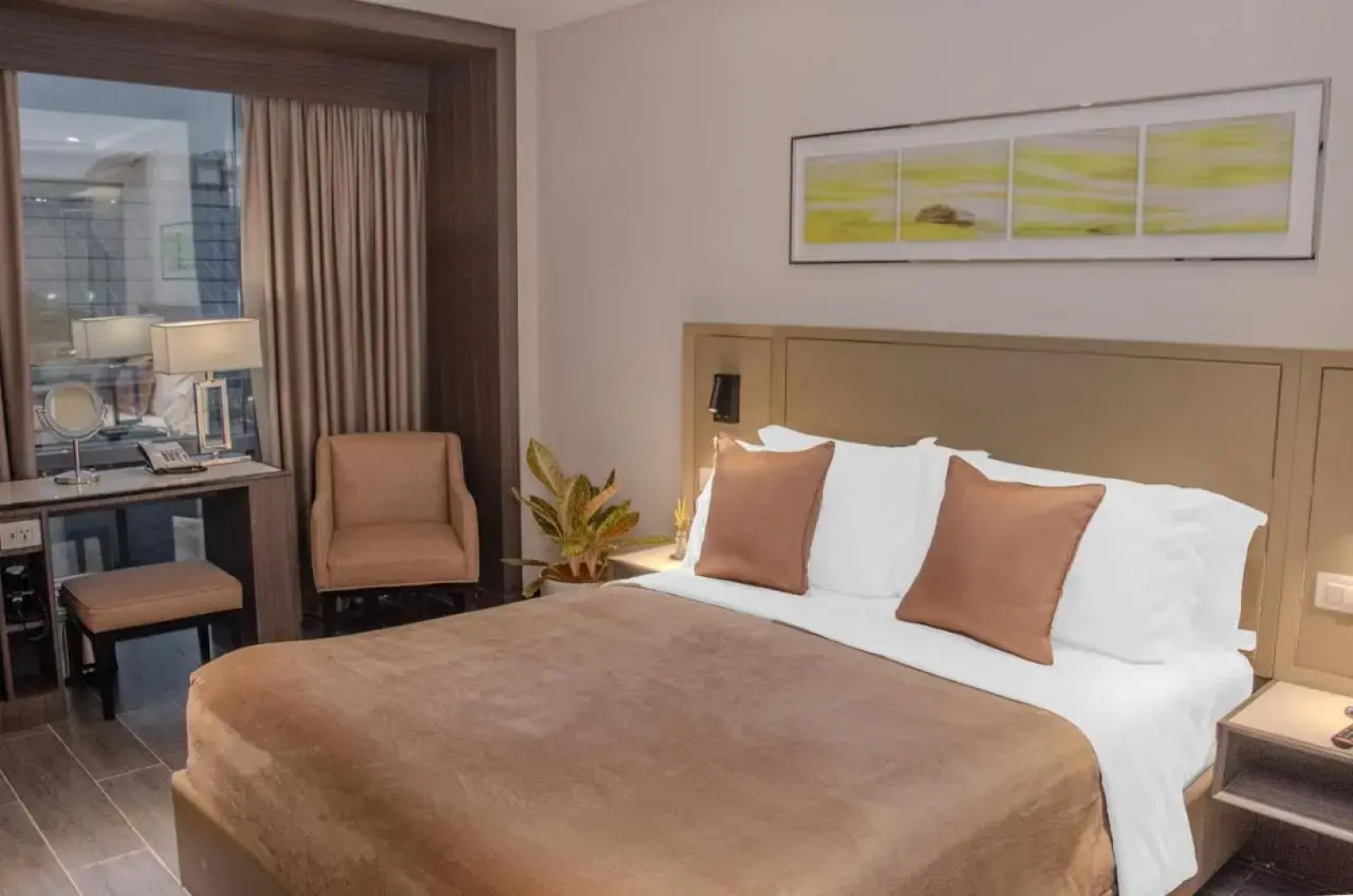 Newport Stay by Runway Manila & Attractions