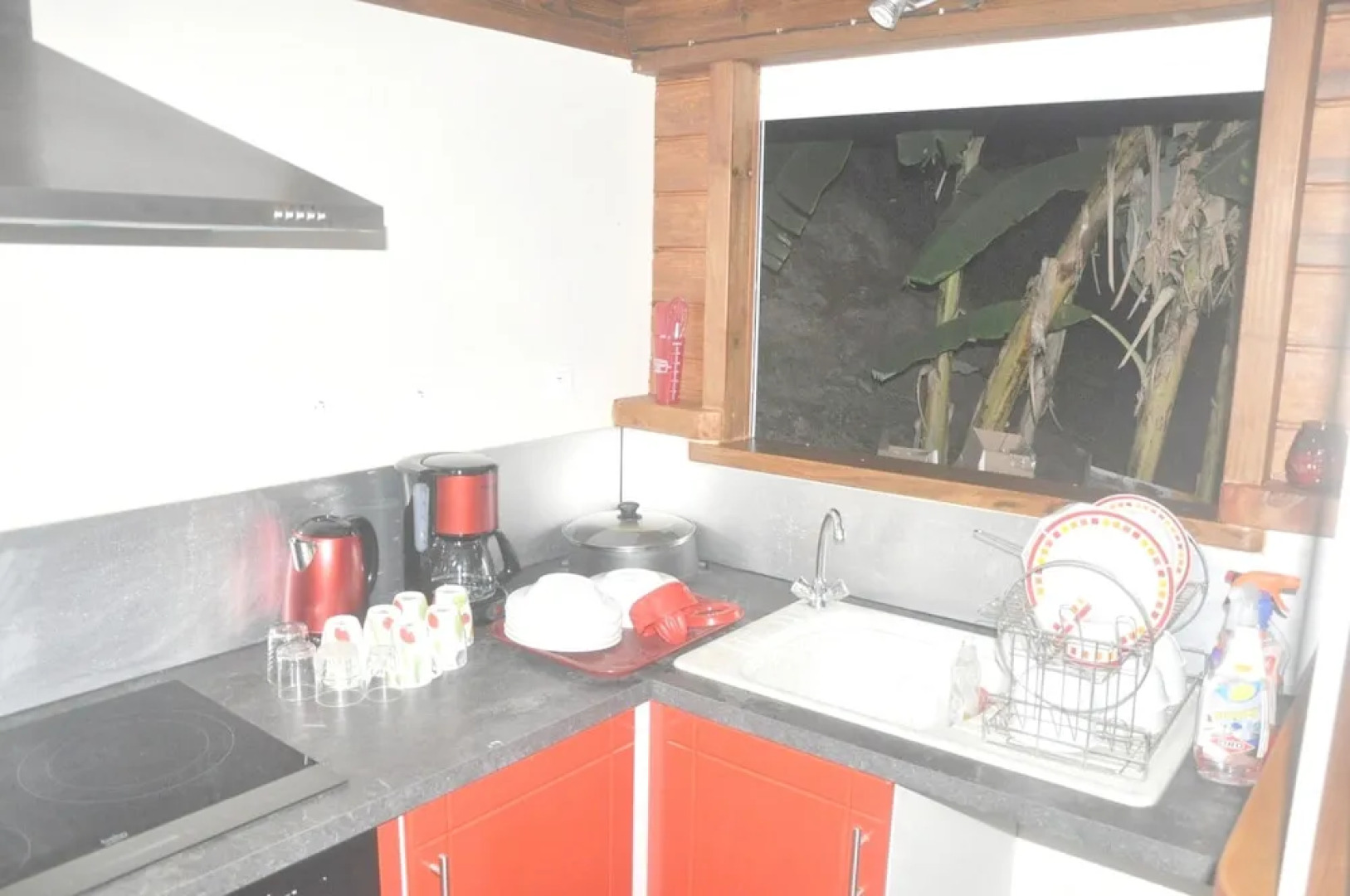 Bungalow With 2 Bedrooms in Bouillante, With Terrace and Wifi - 100 m