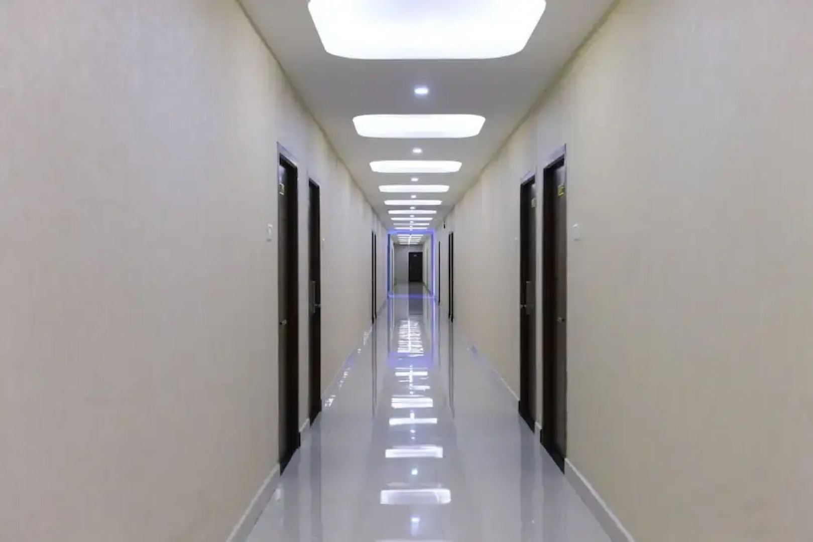 OYO 10017 RB Grand Residency