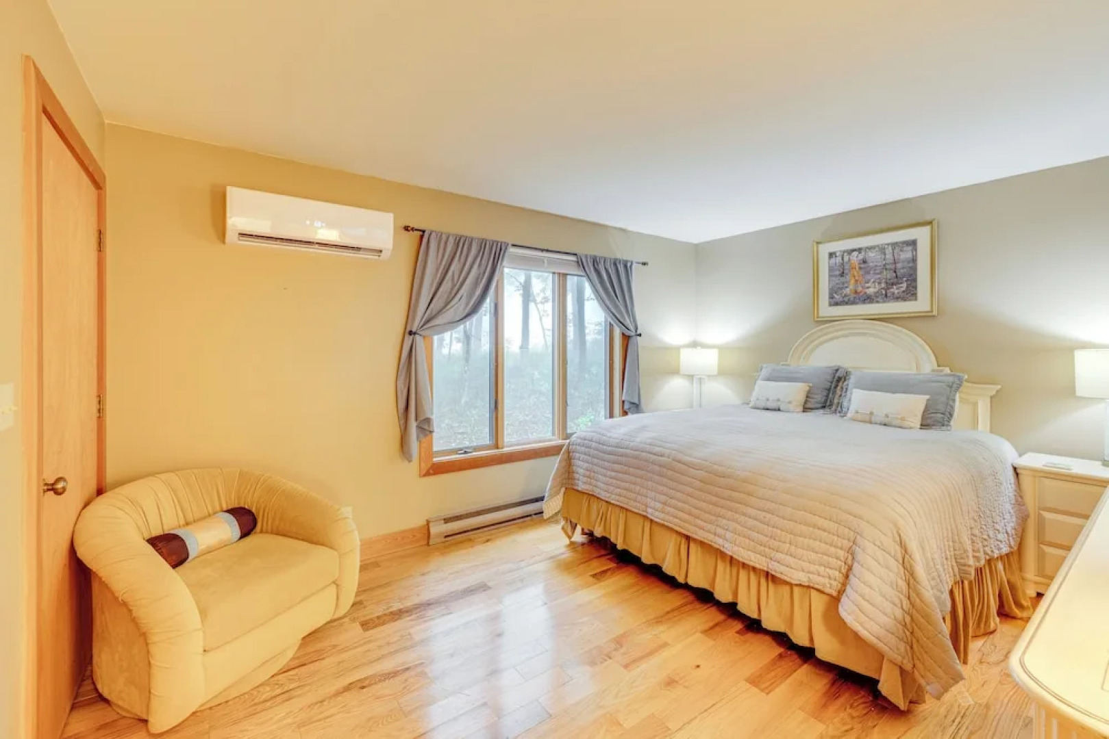 Game Room & Fire Pit: Wintergreen Resort Home!