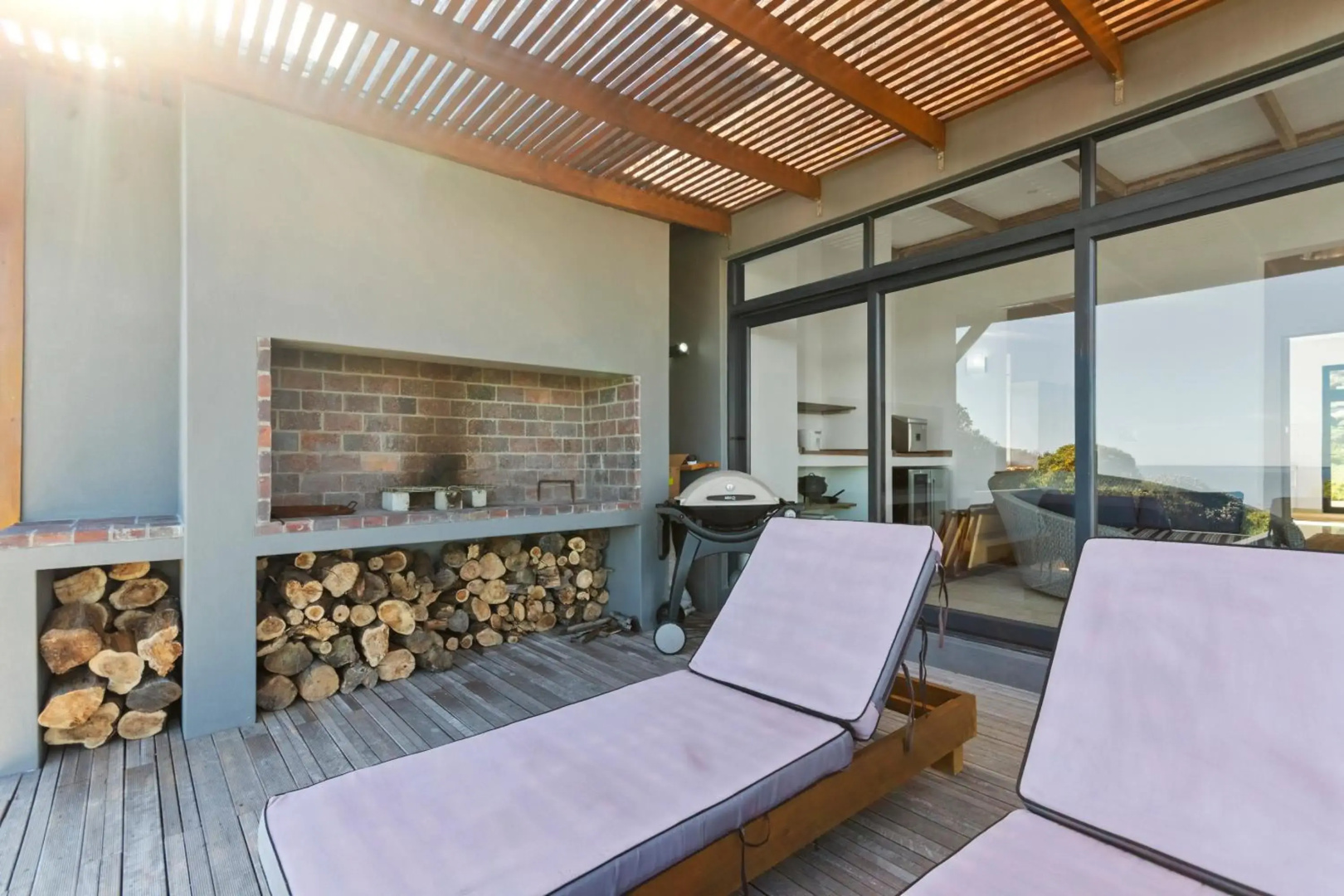 Romansbaai Moksha