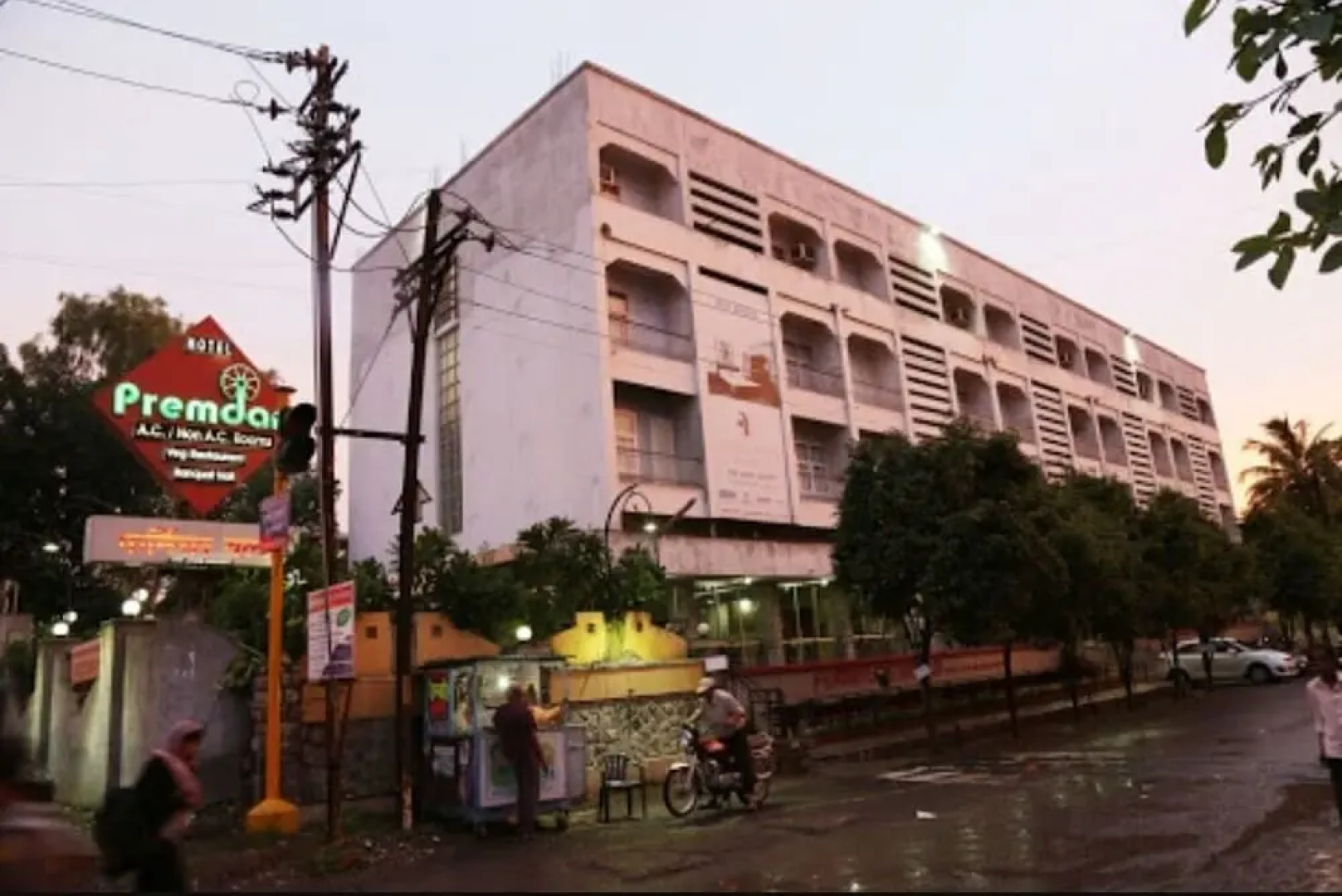 Premdan Hotel