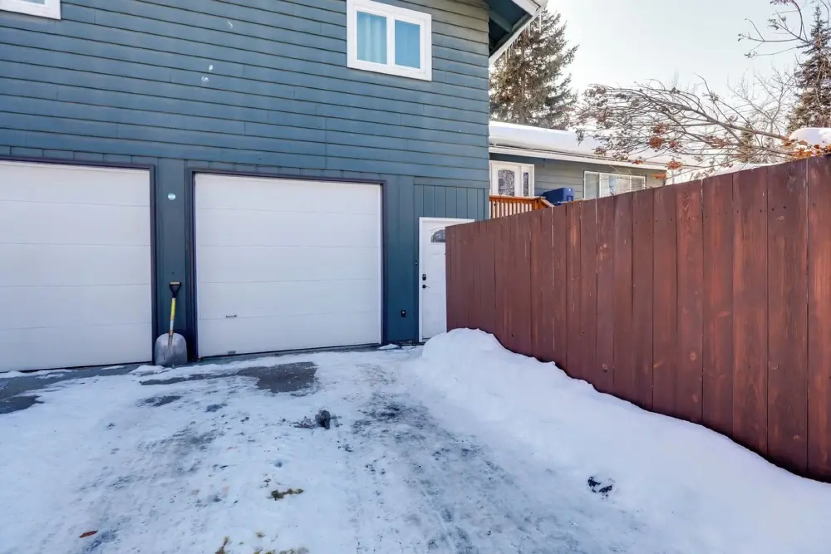 Cozy Apartment in Fairbanks ~ 2 Mi to Downtown!