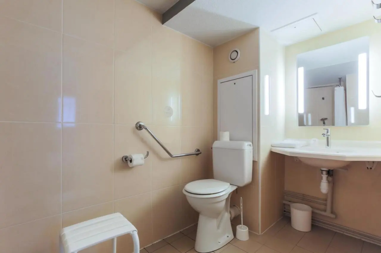 B&B HOTEL Metz Augny