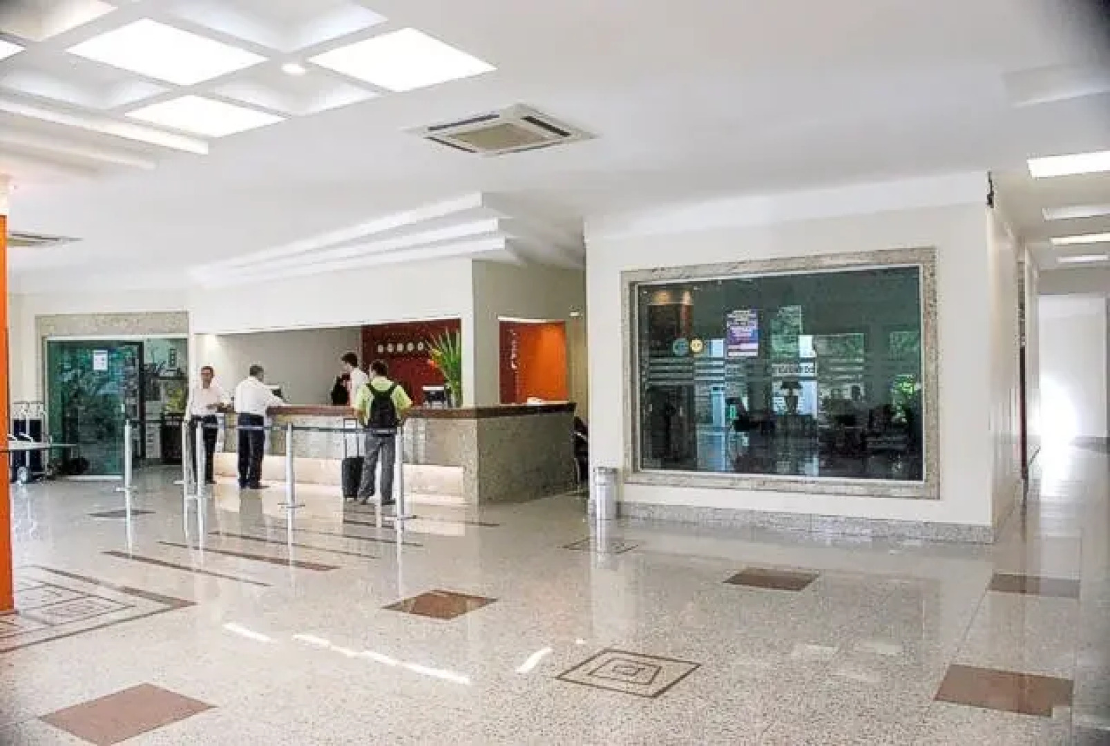 Aquarius Selva Hotel