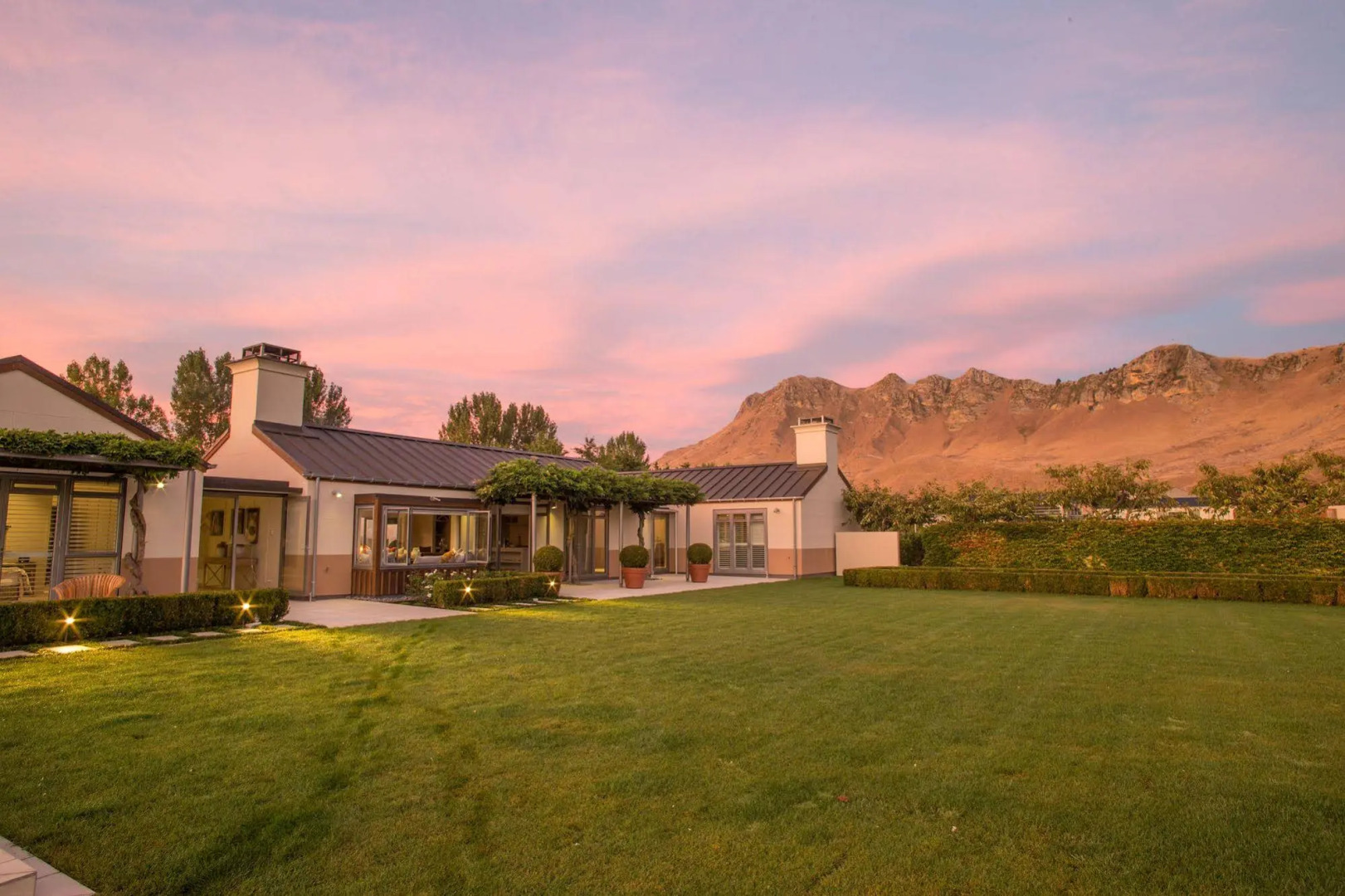Craggy Range Luxury Vineyard Retreat