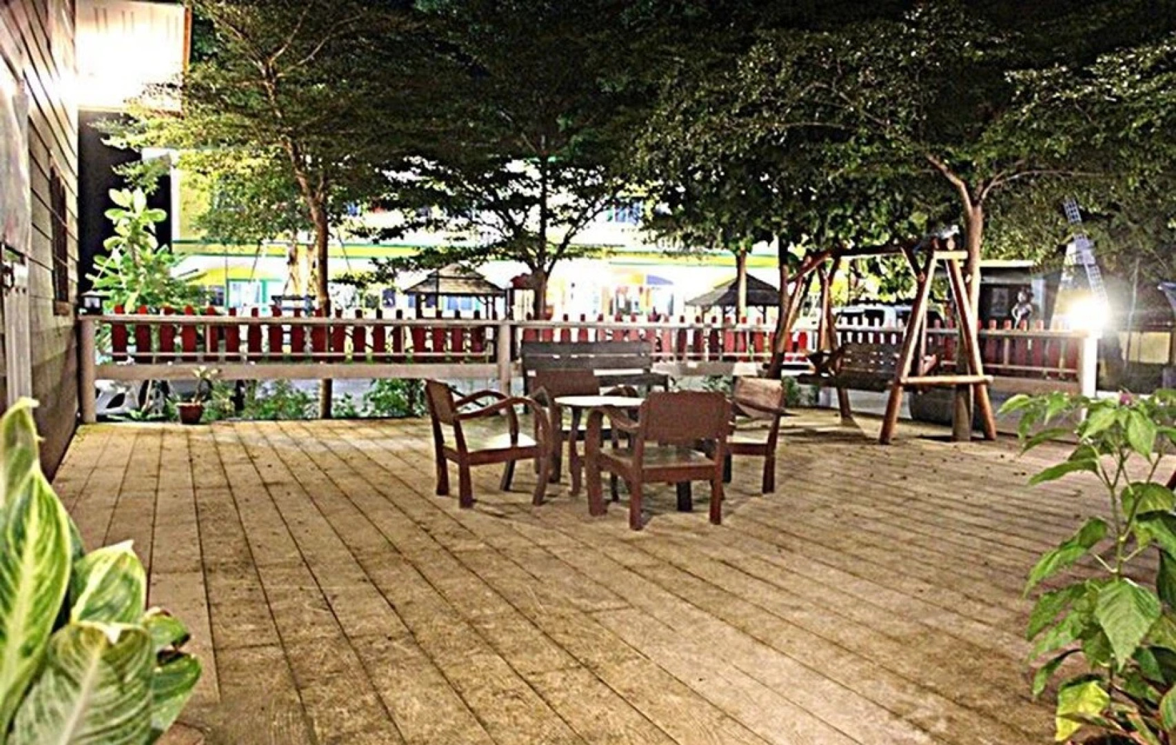 Na Wanwan Resort & Hotel